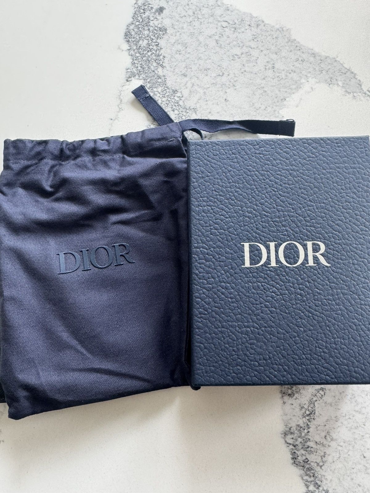 Dior Dior Passport Holder Size ONE SIZE - 8 Thumbnail
