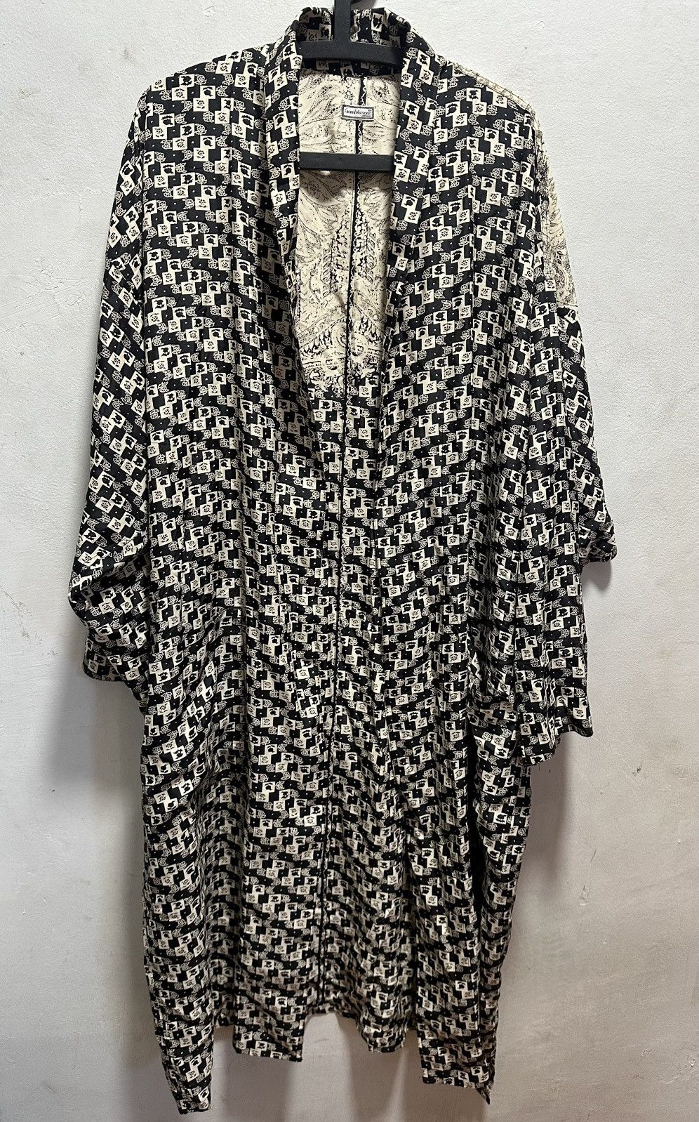 Versace Gianni versace print silk Robe Size US M / EU 48-50 / 2 - 1 Thumbnail