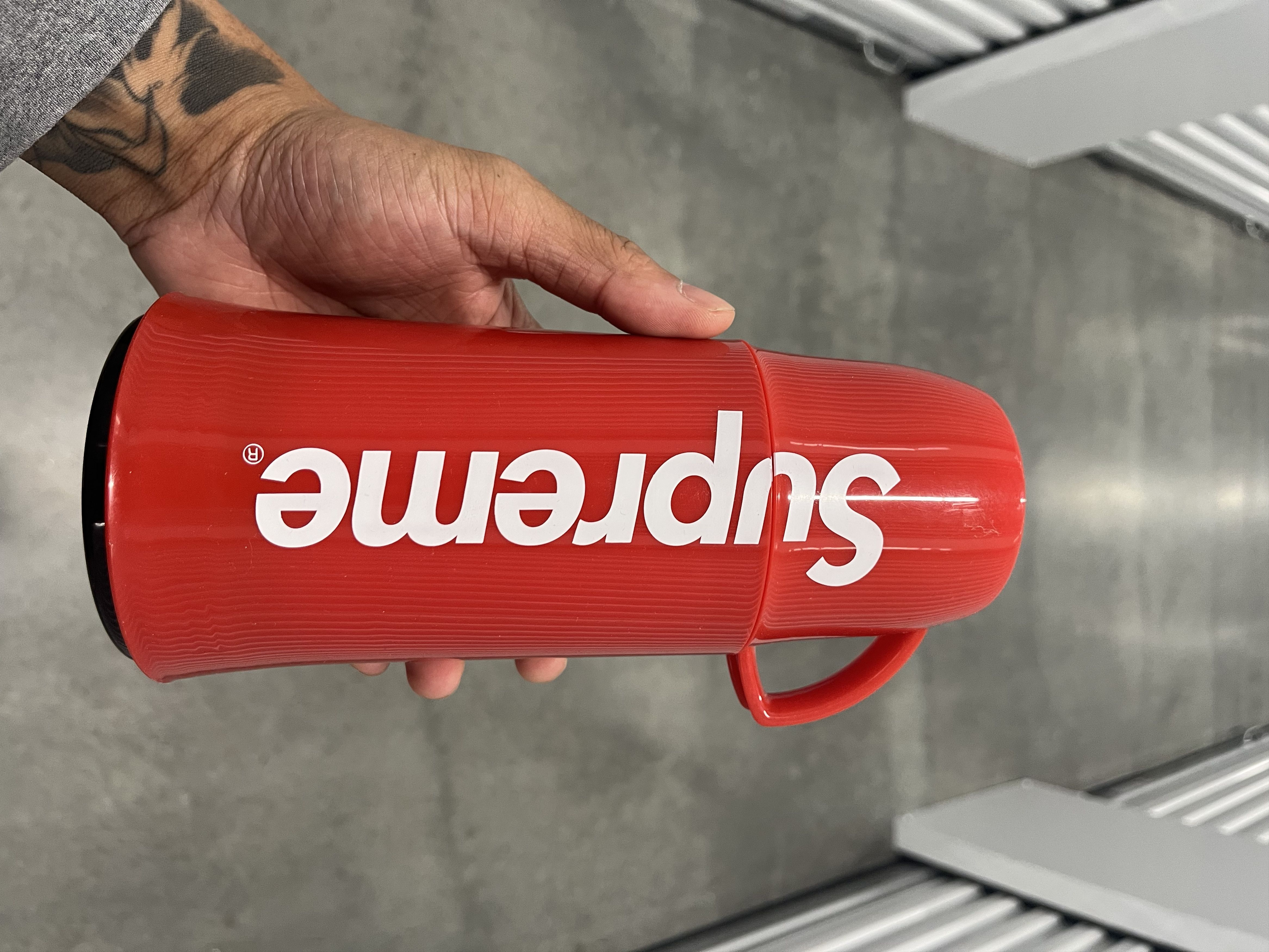 キッチン・食器 Supreme helios logo thermos