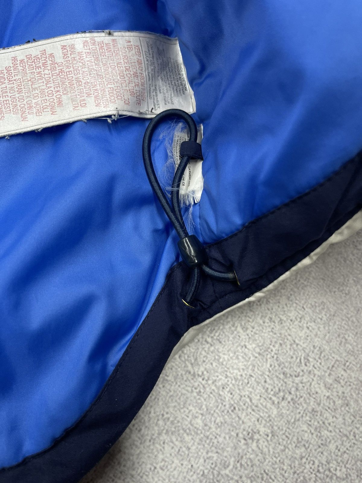 Nike Vintage Nike Nylon Down Jacket Big Logo Swoosh Y2K ACG TN Size US M / EU 48-50 / 2 - 11 Thumbnail