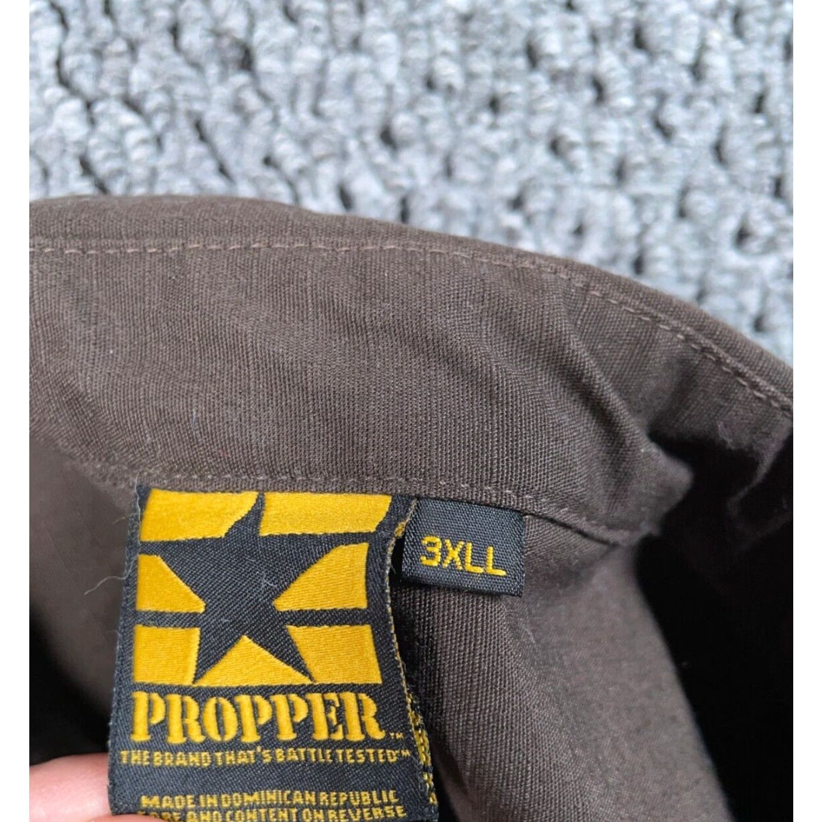Propper Propper Military Tactical Shirt Adult 3XL Long Brown Name Patch Polyester Blend Button-Up Shirt Mens 90s Military Workwear Twill Brown Size US XXL / EU 58 / 5 - 3 Thumbnail