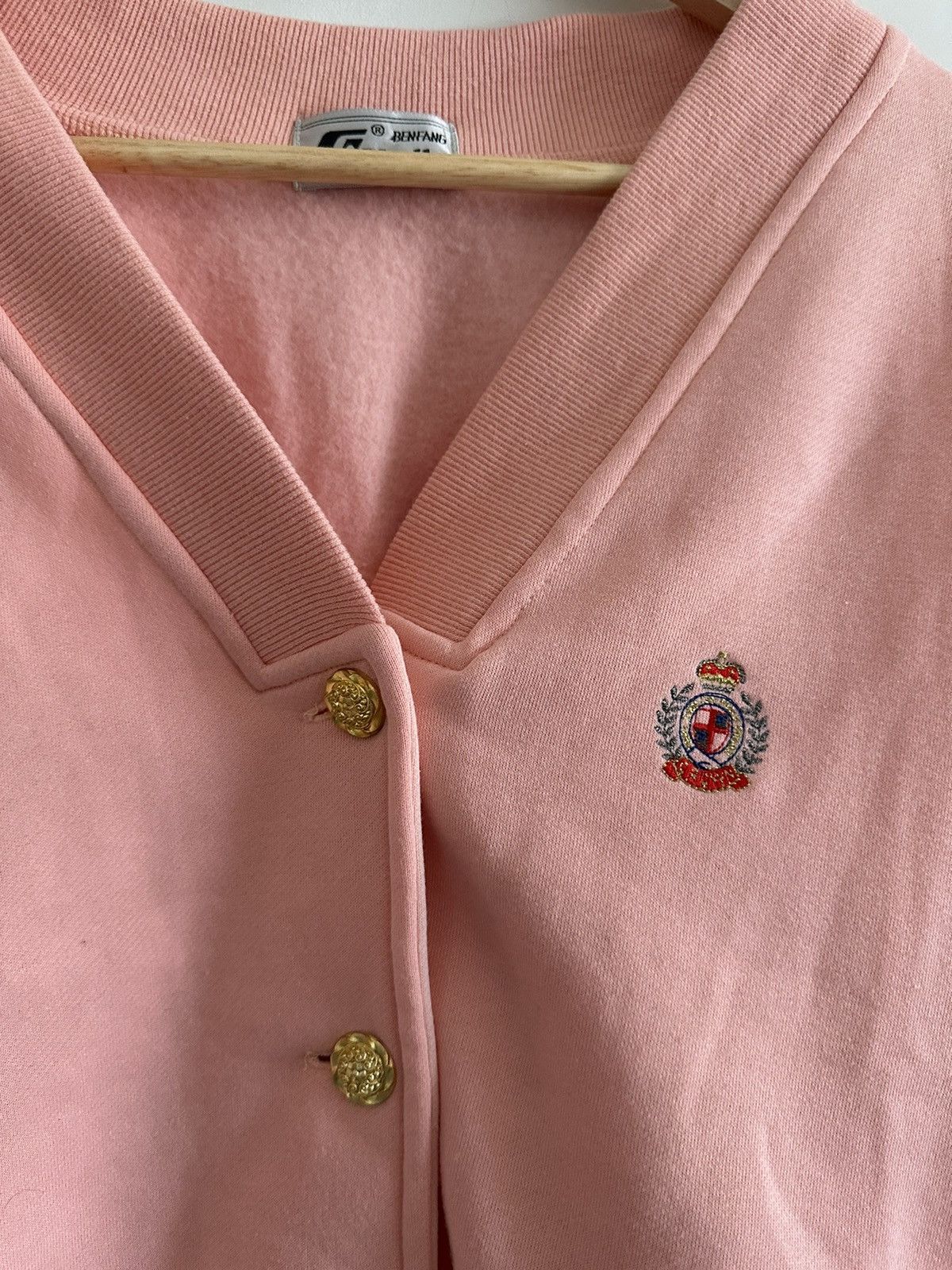 Vintage coral coloured vintage gold button cardigan 🪸 Size US M / EU 48-50 / 2 - 3 Thumbnail