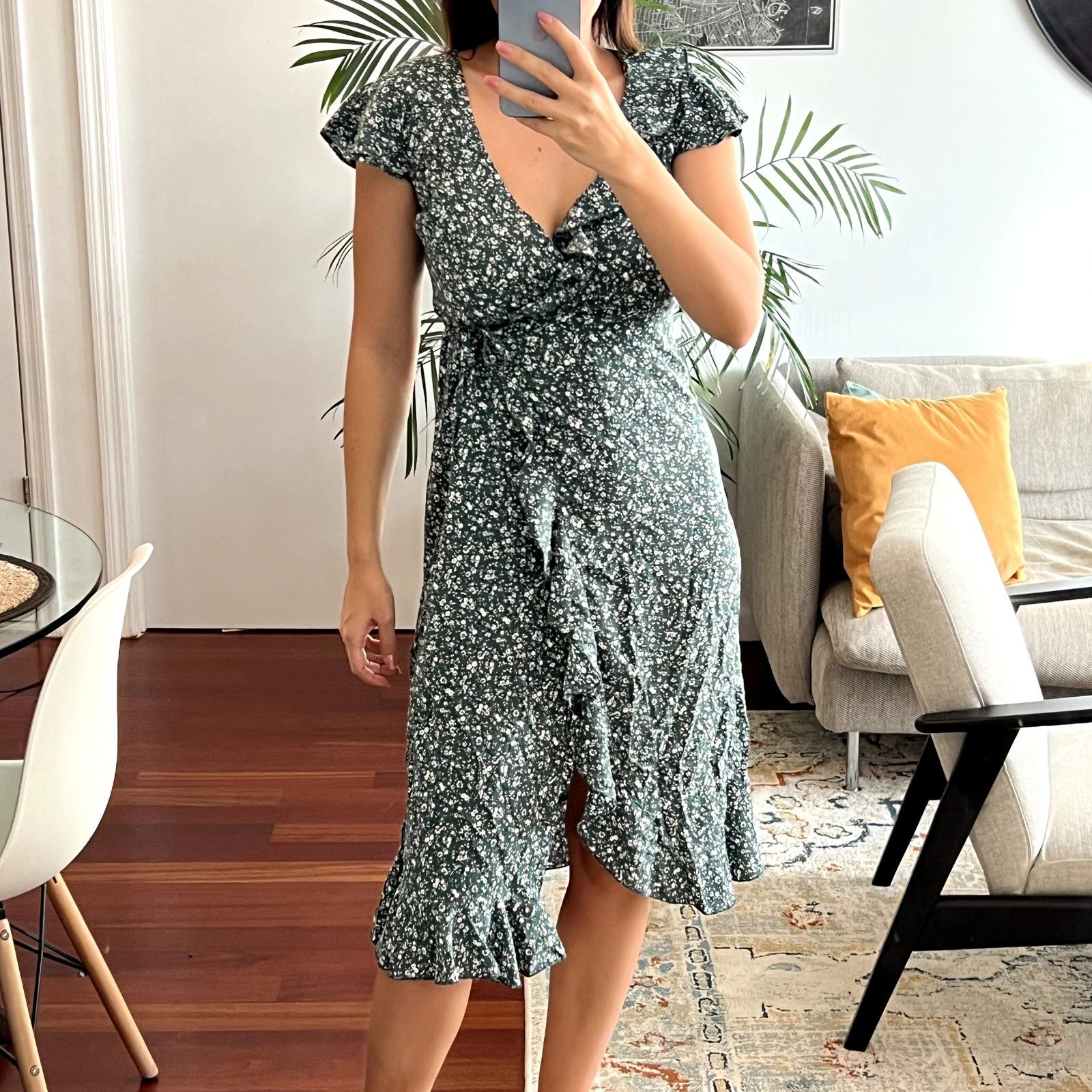 urban outfitters floral midi dress Urban Outfitters Iris Floral Puff Sleeve Midi Dress M 8 Women Casual NEW  41757