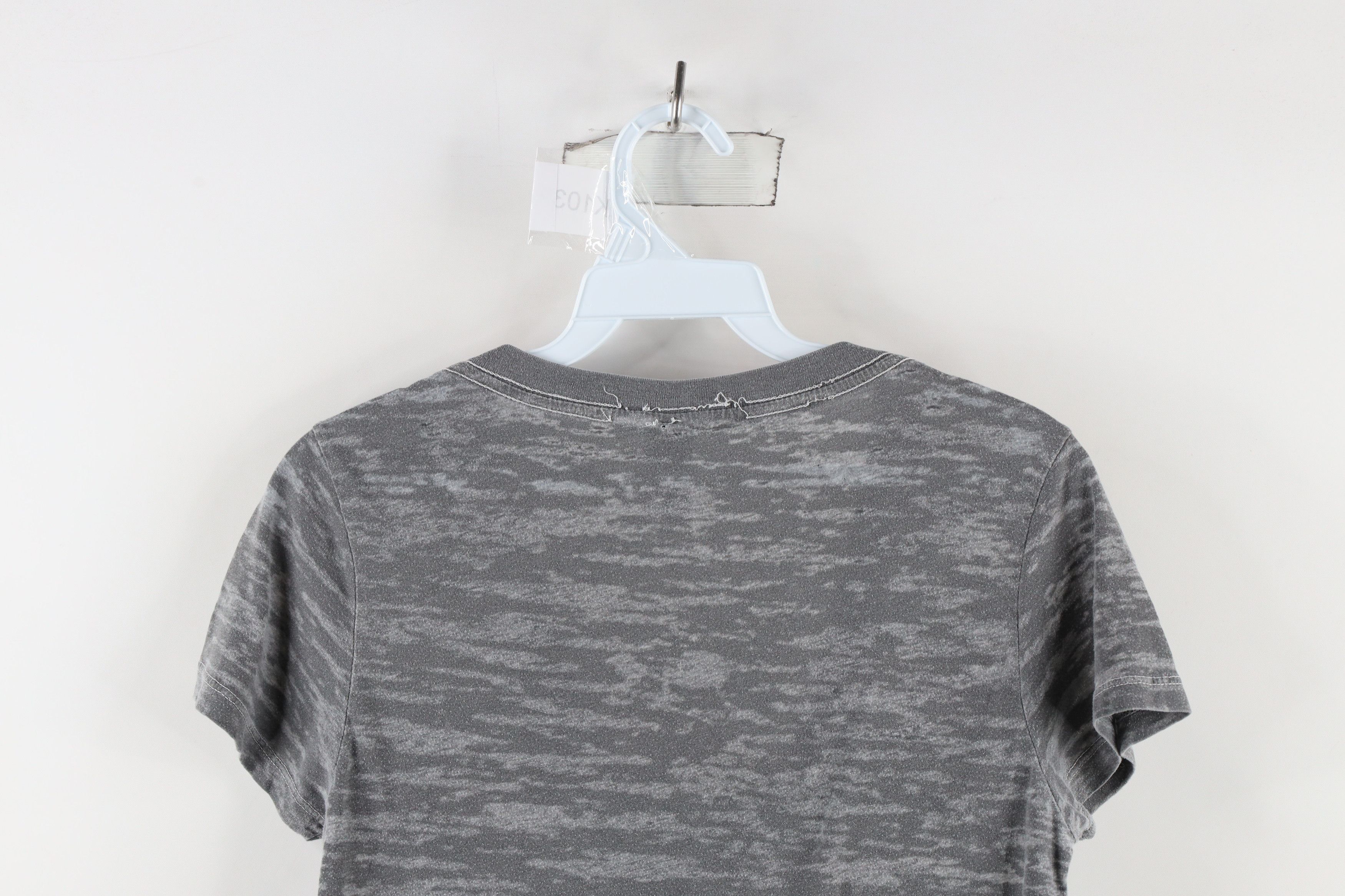 Obey × Vintage Obey Propaganda Camouflage Sheer V-Neck T-Shirt Gray Size M / US 6-8 / IT 42-44 - 10 Thumbnail