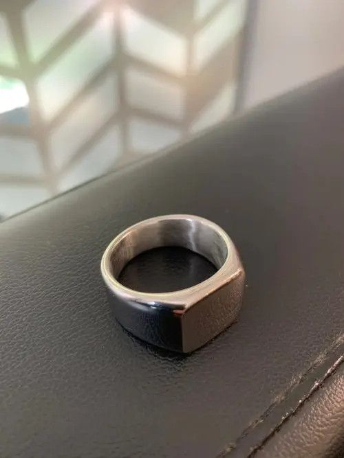 Jewelry Kobayashi x Rie Glossy Ring Flat ( size 7 to 11 ) Size ONE SIZE - 6 Thumbnail