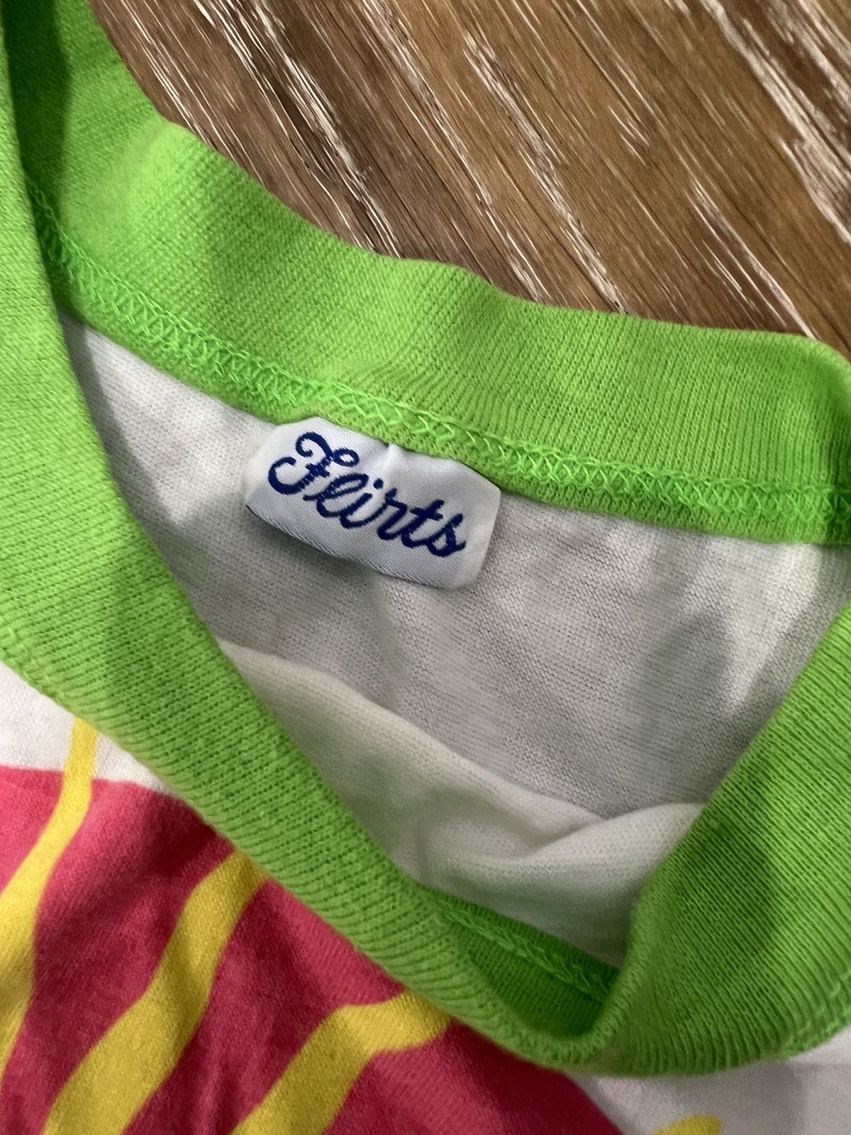 Vintage Vintage 1978 Garfield Tropical Heat Sleepwear Tee Size US L / EU 52-54 / 3 - 3 Thumbnail