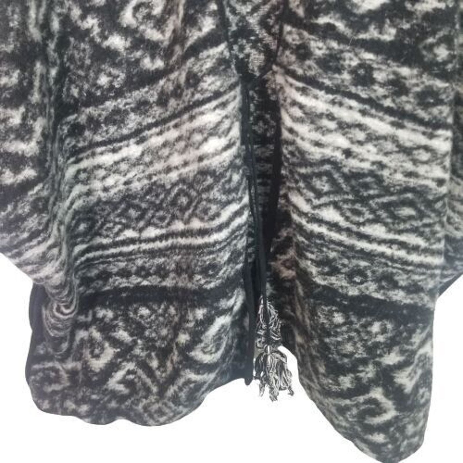 Lucky Brand Lucky Brand Southwestern Poncho Cowgirl Country Western OS Size ONE SIZE - 4 Thumbnail