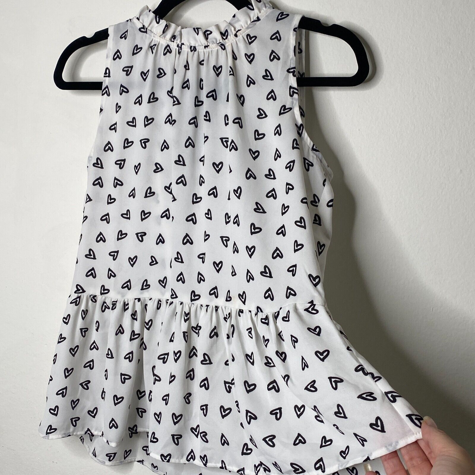 Loft Loft White Ruffle Peplum Top Black Hearts Sleeveless XSP Size XS / US 0-2 / IT 36-38 - 4 Thumbnail