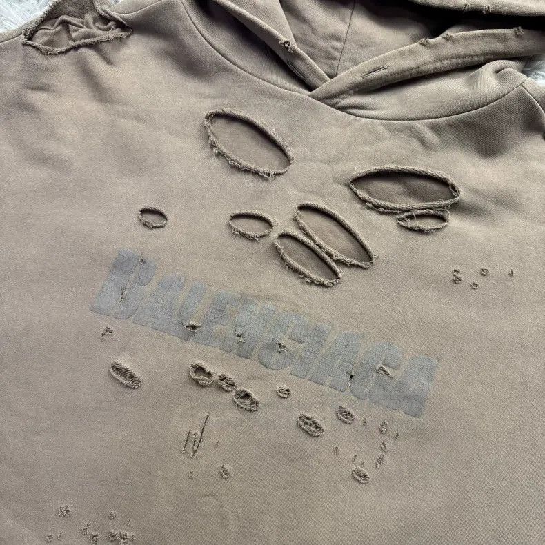 Balenciaga Balenciaga Destroyed Hoodie Size US XS / EU 42 / 0 - 2 Thumbnail