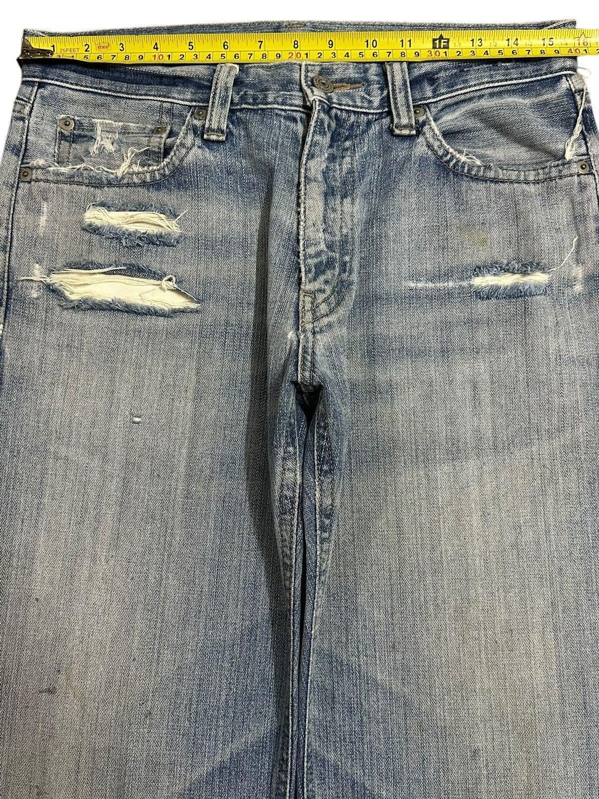 Jun Takahashi Vintage Japanese Uniqlo Blue Wash Style Distress Jeans Size US 31 - 11 Thumbnail