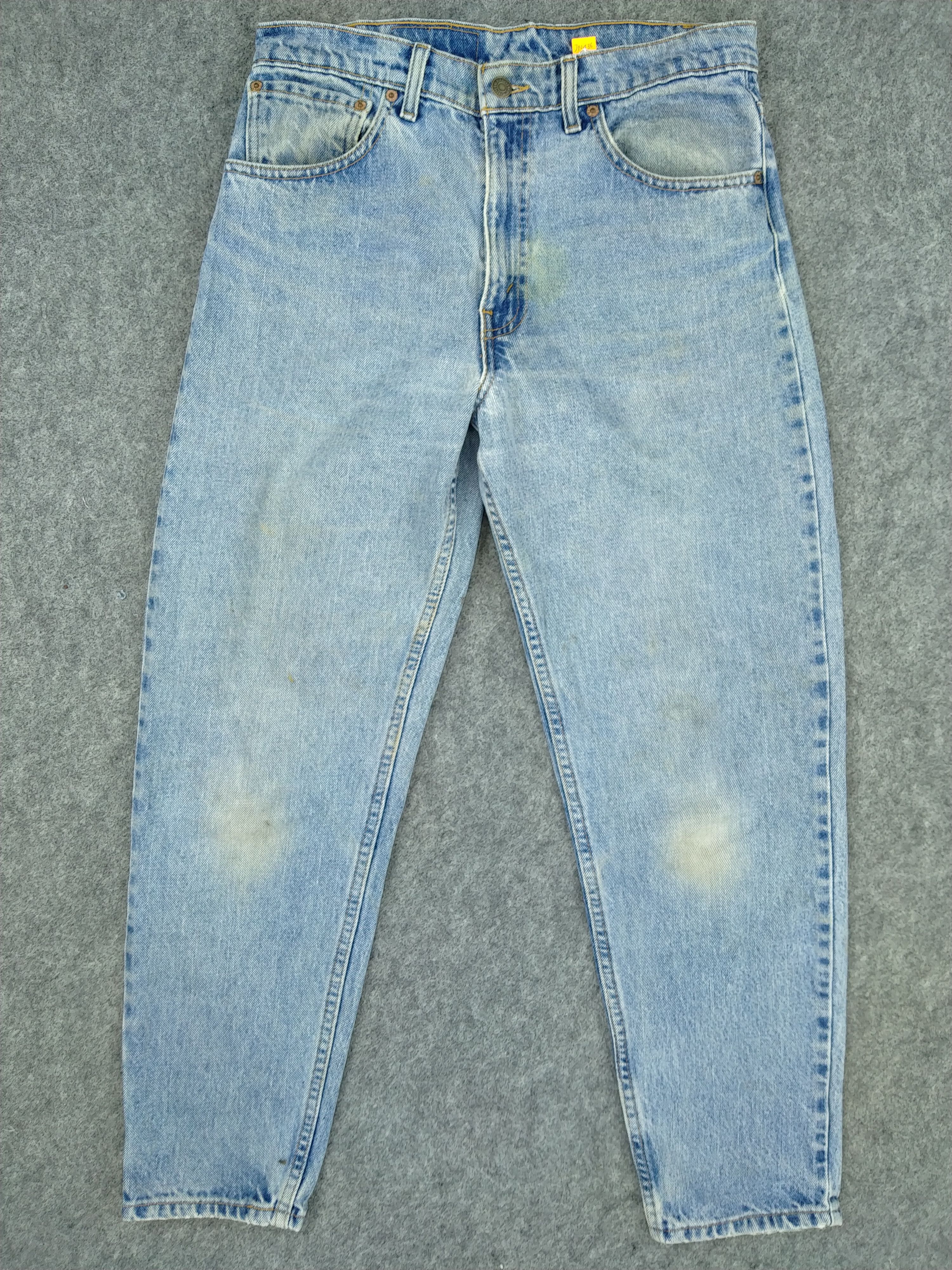Japanese Brand 90s Blue Wash Vintage Levi's 550 Relaxed Denim 32x28.5 JN436 Size US 32 / EU 48 - 1 Thumbnail