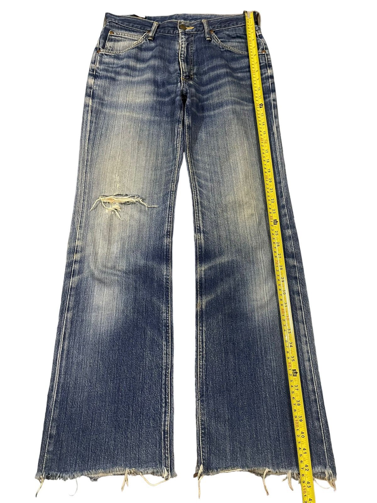 Lee Vintage 90s Lee Blue Wash Distressed Flare Jeans Size US 31 - 10 Thumbnail