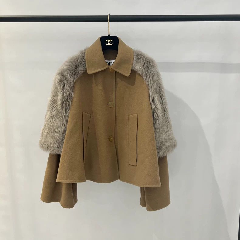 loewe Turmeric cropped coat 2506-Nextarrow
