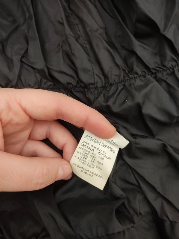 Jean Paul Gaultier A/W 2003 RUNWAY BONDAGE GOOSE DOWN PUFFER JACKET Size M / US 6-8 / IT 42-44 - 6 Thumbnail