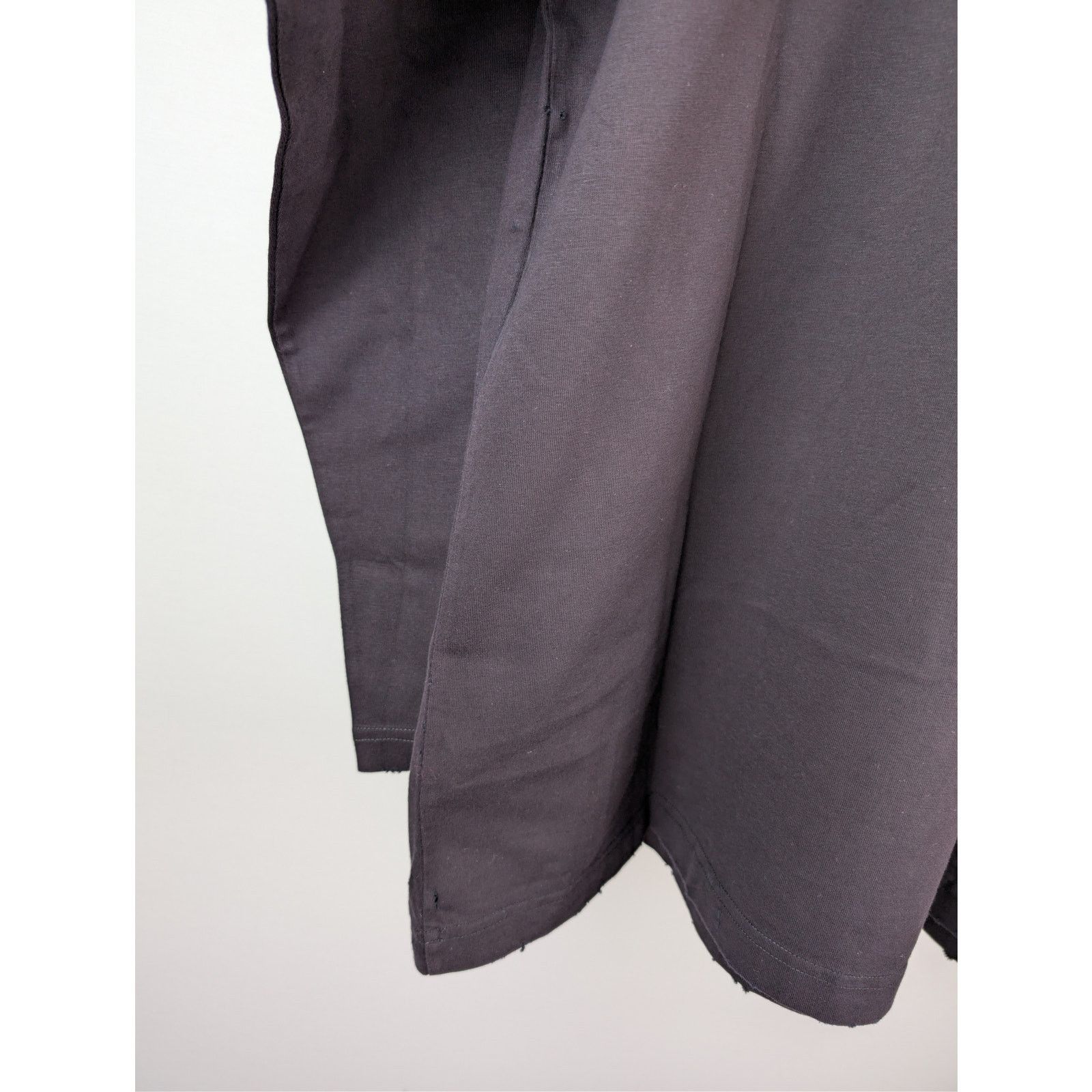 Balenciaga o1rshd1 Pierced Oversized Long Sleeve Jersey T-Shirt Black Size US S / EU 44-46 / 1 - 13 Thumbnail