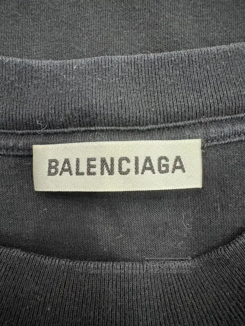 Balenciaga Balenciaga Colorful Letter Paris Eiffel Tower Pattern Prin Size US S / EU 44-46 / 1 - 5 Thumbnail