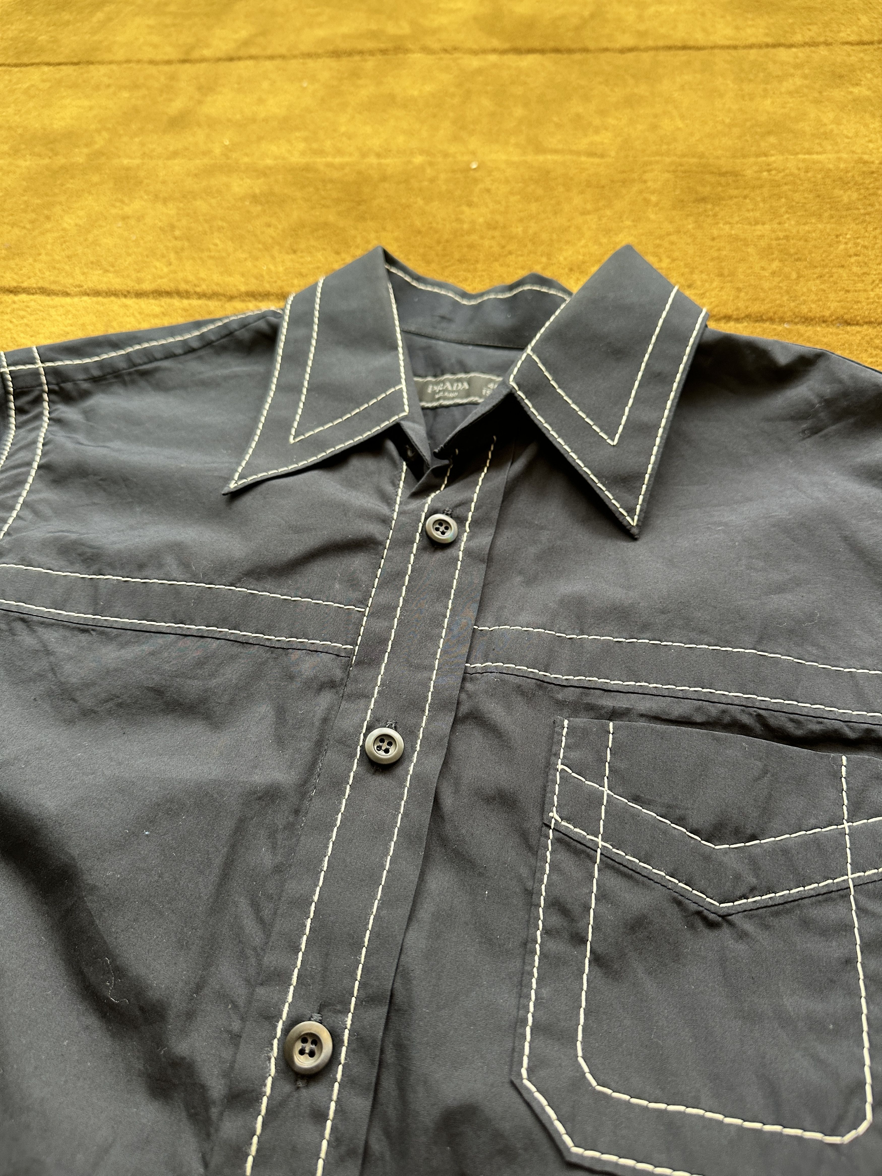 Prada Prada SS15 Contrast Top Stitch Short Sleeve Shirt in Navy Size US S / EU 44-46 / 1 - 4 Thumbnail