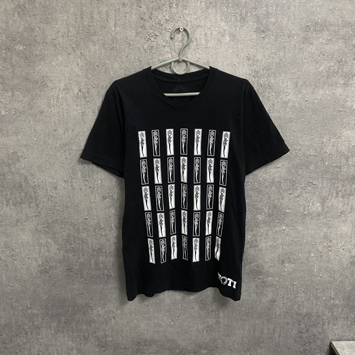Chrome Hearts Chrome Hearts T-Shirt Big Logo Foti Size US S / EU 44-46 / 1 - 1 Thumbnail