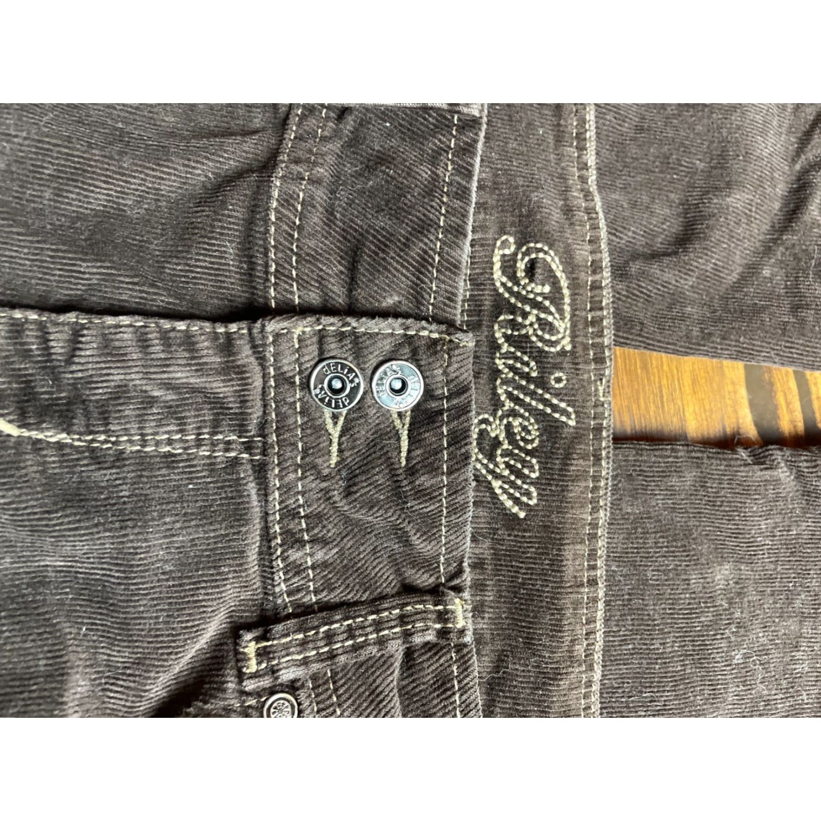 Vintage Riley by Delia's Corduroy Pants Women's 13/14 Long Brown Hemmed to 27.5in Jeans, Corduroy, 27.5in Inseam, Regular Rise, Brown, 13/14, Womens Size 34" / US 12 / IT 48 - 7 Thumbnail