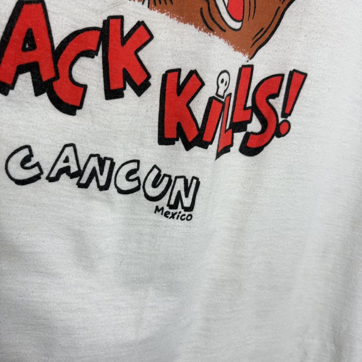 Vintage Vintage 90s Crack Kills Cancun Mexico Parody Graphic T-Shirt Size US XL / EU 56 / 4 - 3 Thumbnail
