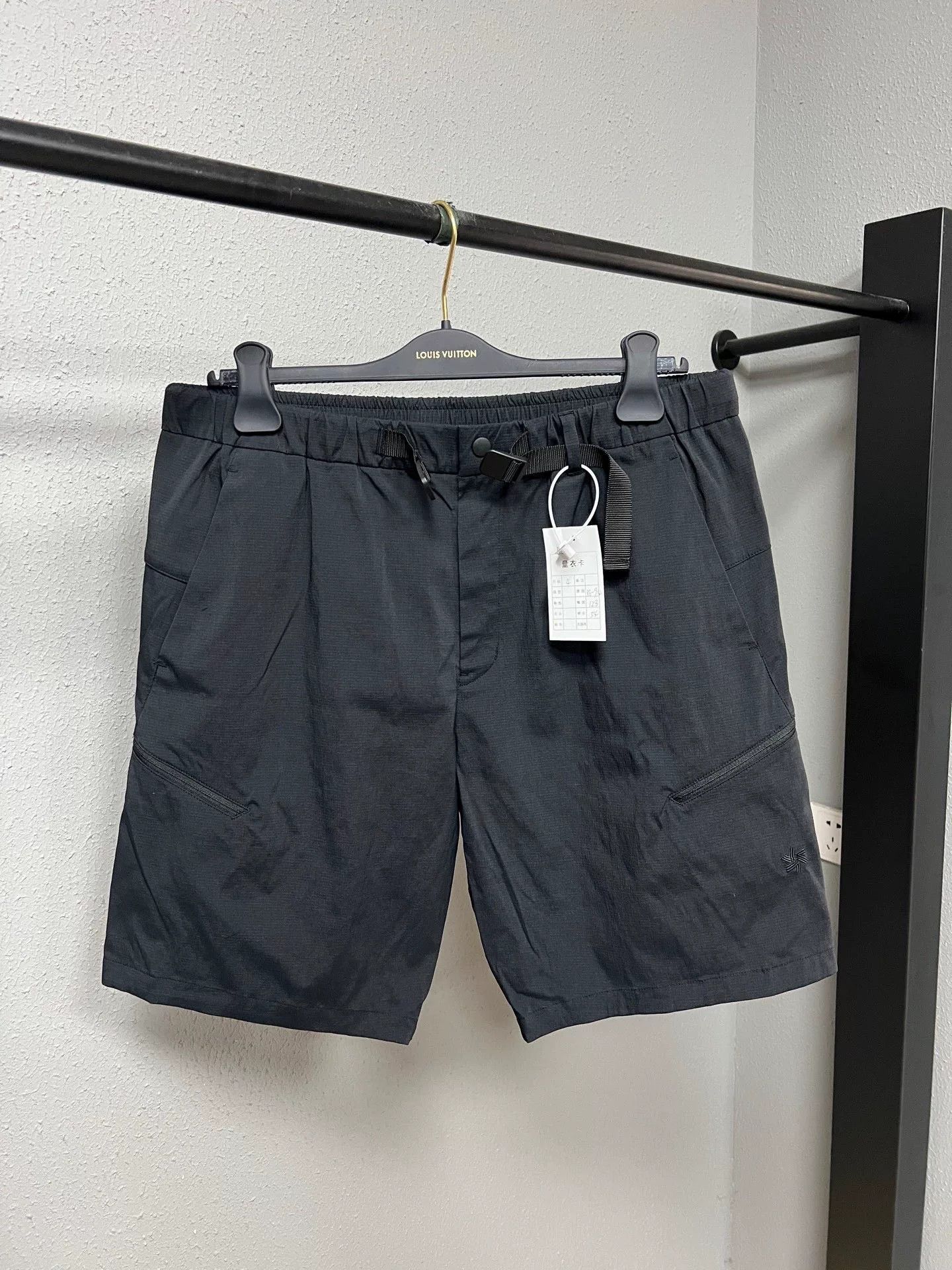 Goldwin Goldwin Functional Shorts in Size 4 Size 30" / US 8 / IT 44 - 1 Thumbnail