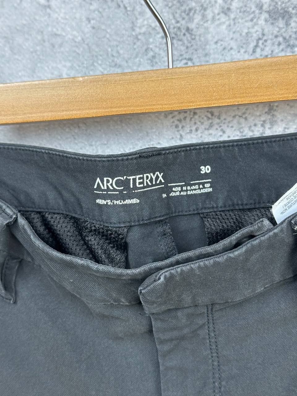 Arc'teryx Arcteryx Atlin Chino Pants Black Faded to Rust Outdoor Size US 30 / EU 46 - 12 Thumbnail