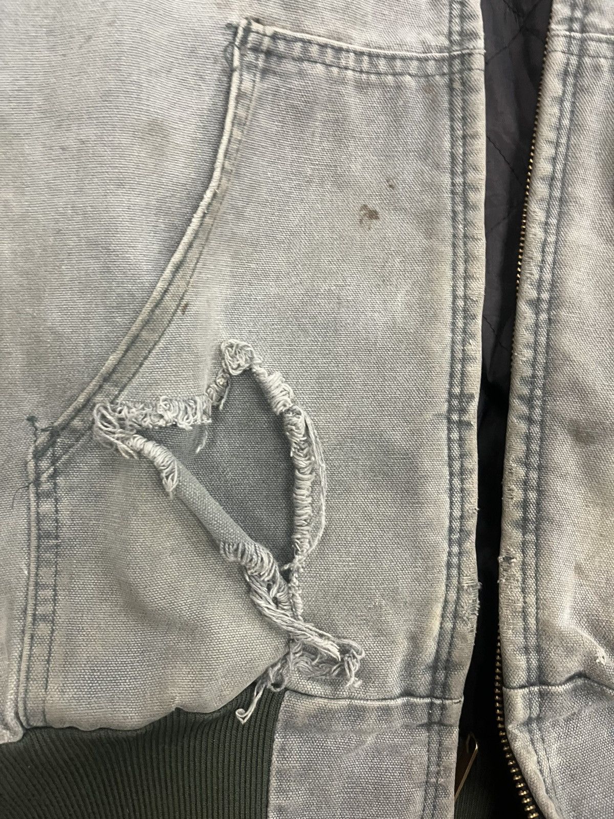 Carhartt distressed Carhartt Size US L / EU 52-54 / 3 - 3 Thumbnail