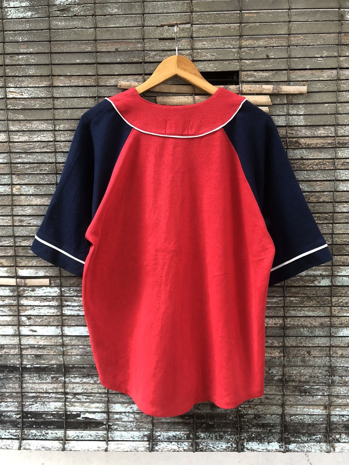 MLB Vintage 80s Limpies Skateboard Baseball Jersey Style Tshirt Size US L / EU 52-54 / 3 - 8 Thumbnail