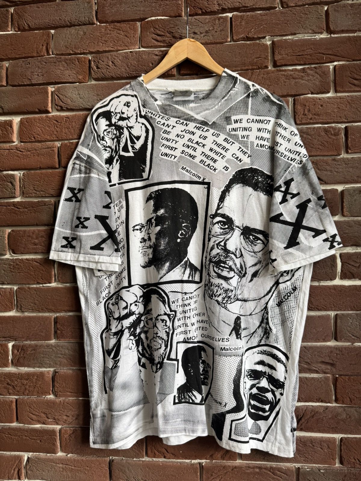 Vintage Rare Vintage 90s Malcolm X Newspaper All Over Print Tee XL Size US XL / EU 56 / 4 - 1 Thumbnail
