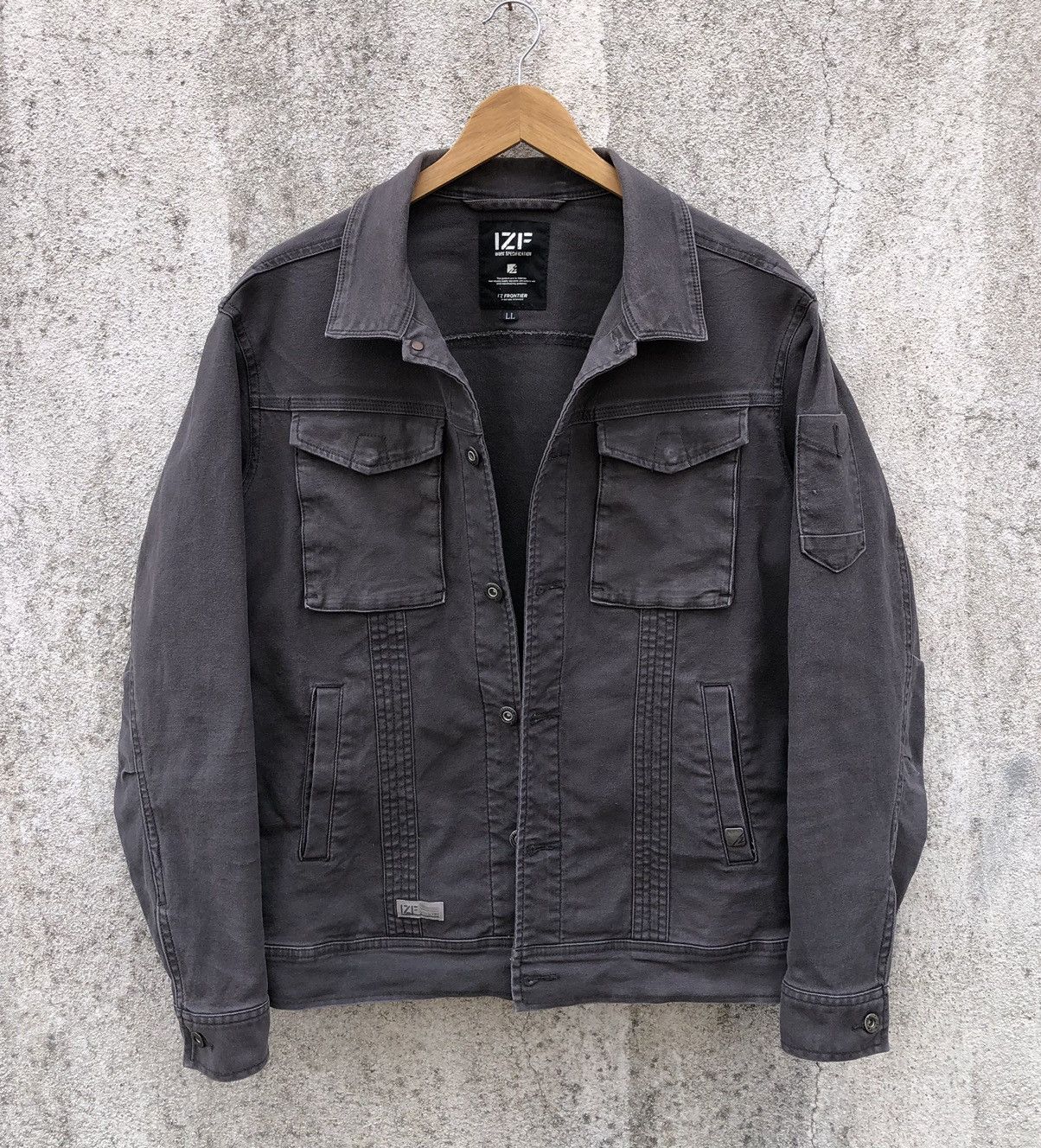 Vintage Vintage IZF Model No.7900 Stretchable Faded Jacket Size US M / EU 48-50 / 2 - 1 Thumbnail