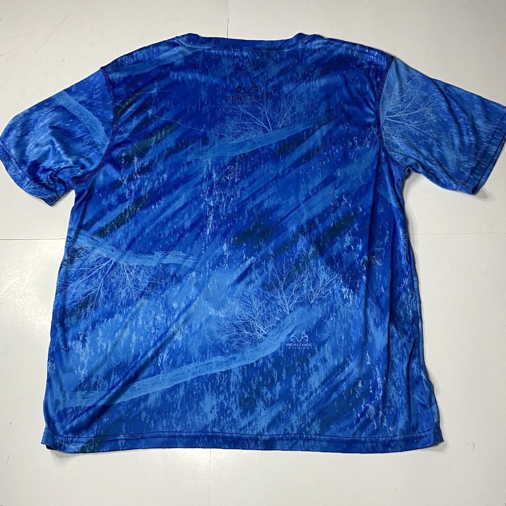 Realtree Realtree Fishing Staghorn T-Shirt Mens Short Sleeve Blue Camo Wave Size L Size US L / EU 52-54 / 3 - 7 Thumbnail