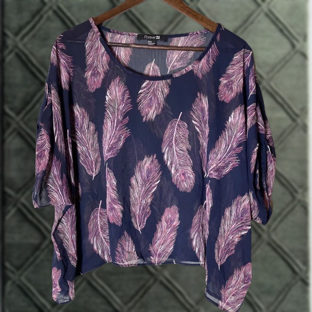 Forever 21 Forever 21 Womens Blouse Size M Multicolor Feathers Chic Edgy Layer Casual Size M / US 6-8 / IT 42-44 - 1 Thumbnail