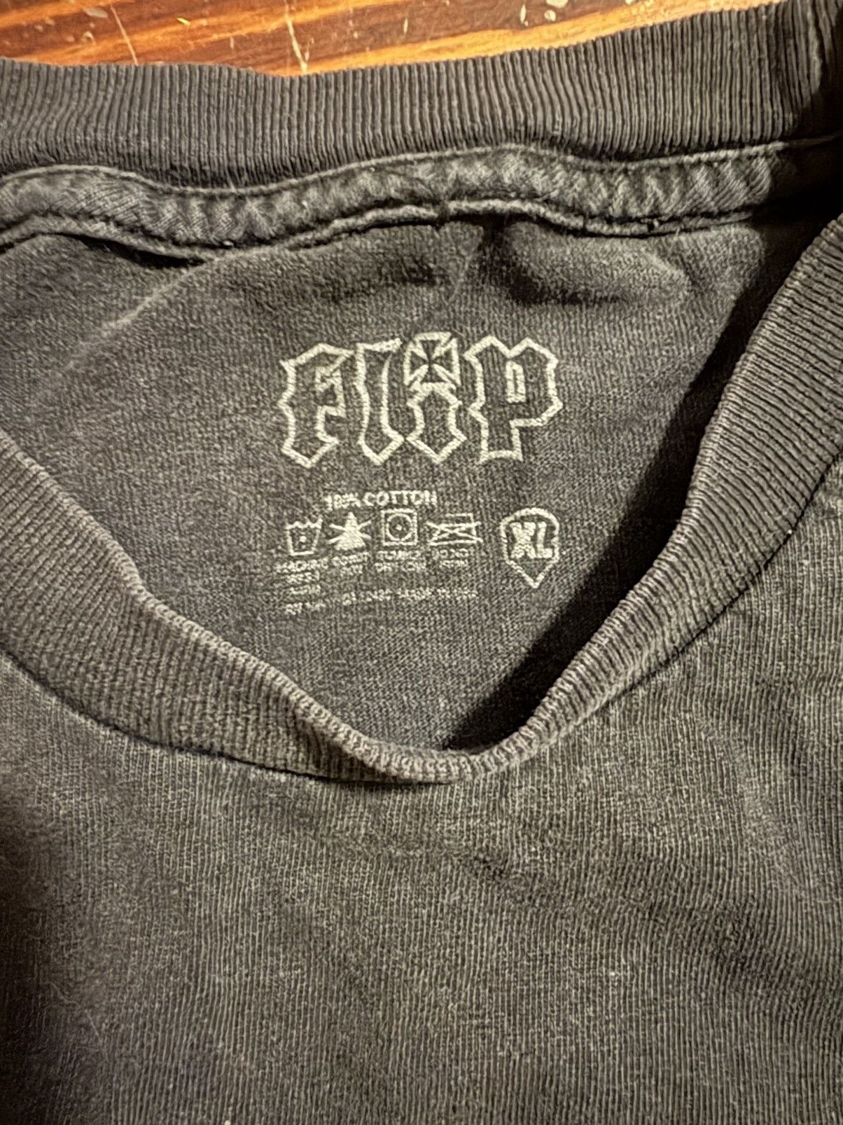 Band Tees FLIP BAND T SHIRT Size US XL / EU 56 / 4 - 4 Thumbnail
