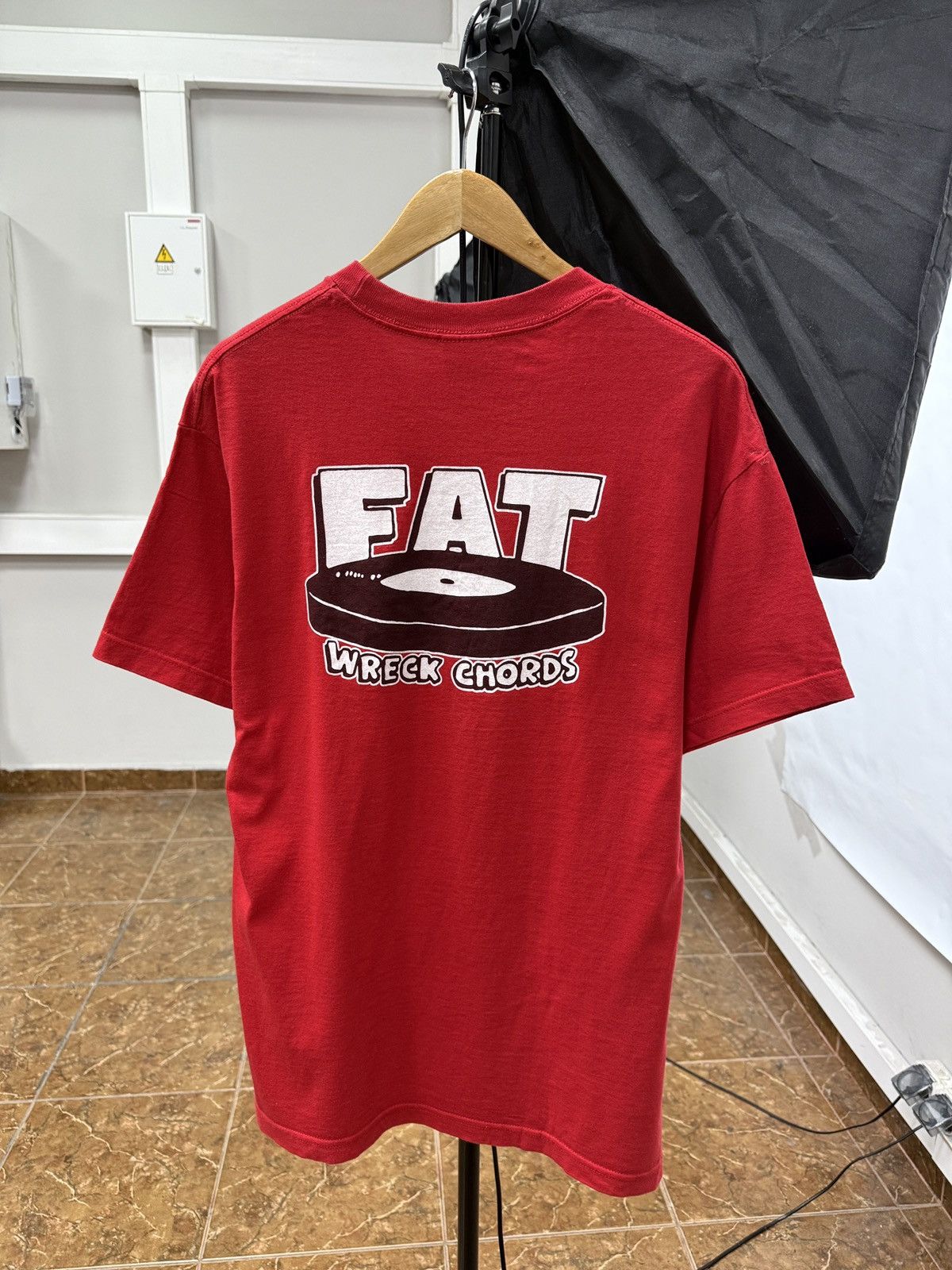 Alstyle 🇺🇸 Vtg 90s FAT Wreck Chords Punk Rock USA Label T-Shirt NOFX Size US L / EU 52-54 / 3 - 1 Thumbnail