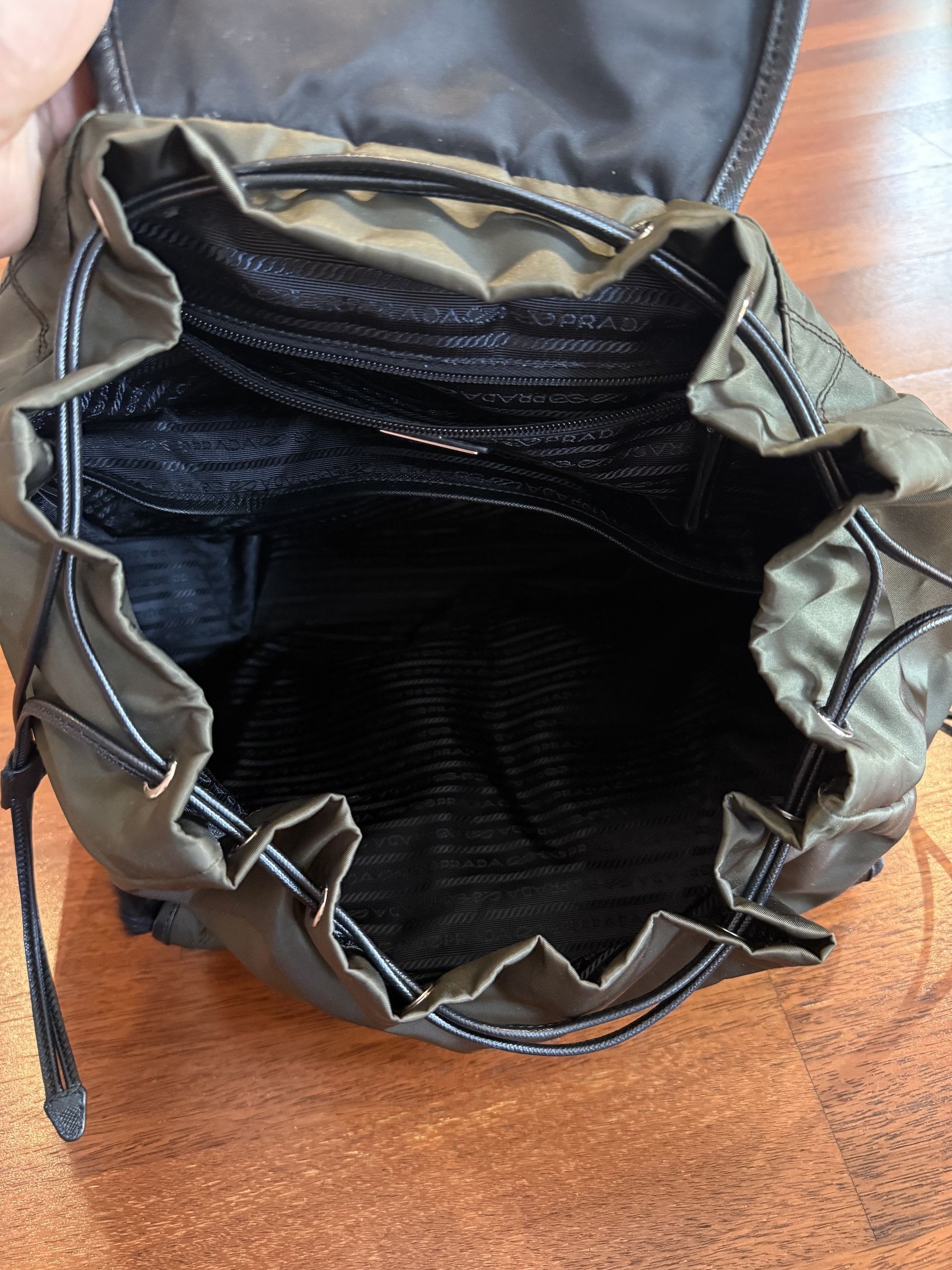 Prada SS'24 Backpack Nylon and Real Fur Size ONE SIZE - 7 Thumbnail