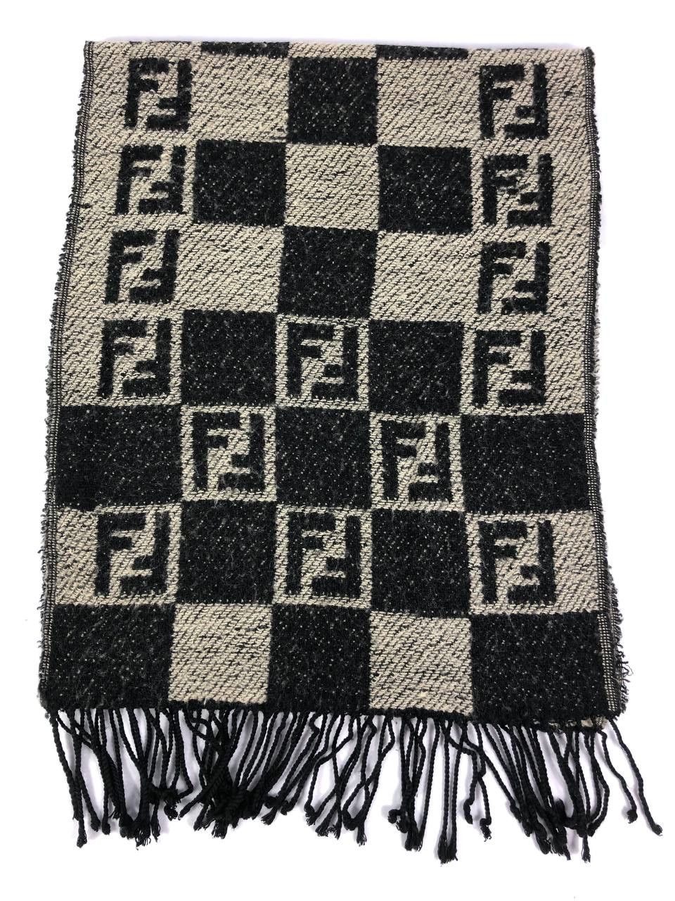 Fendi Fendi Scarf / Muffler / Neckwear FS330 Size ONE SIZE - 10 Thumbnail