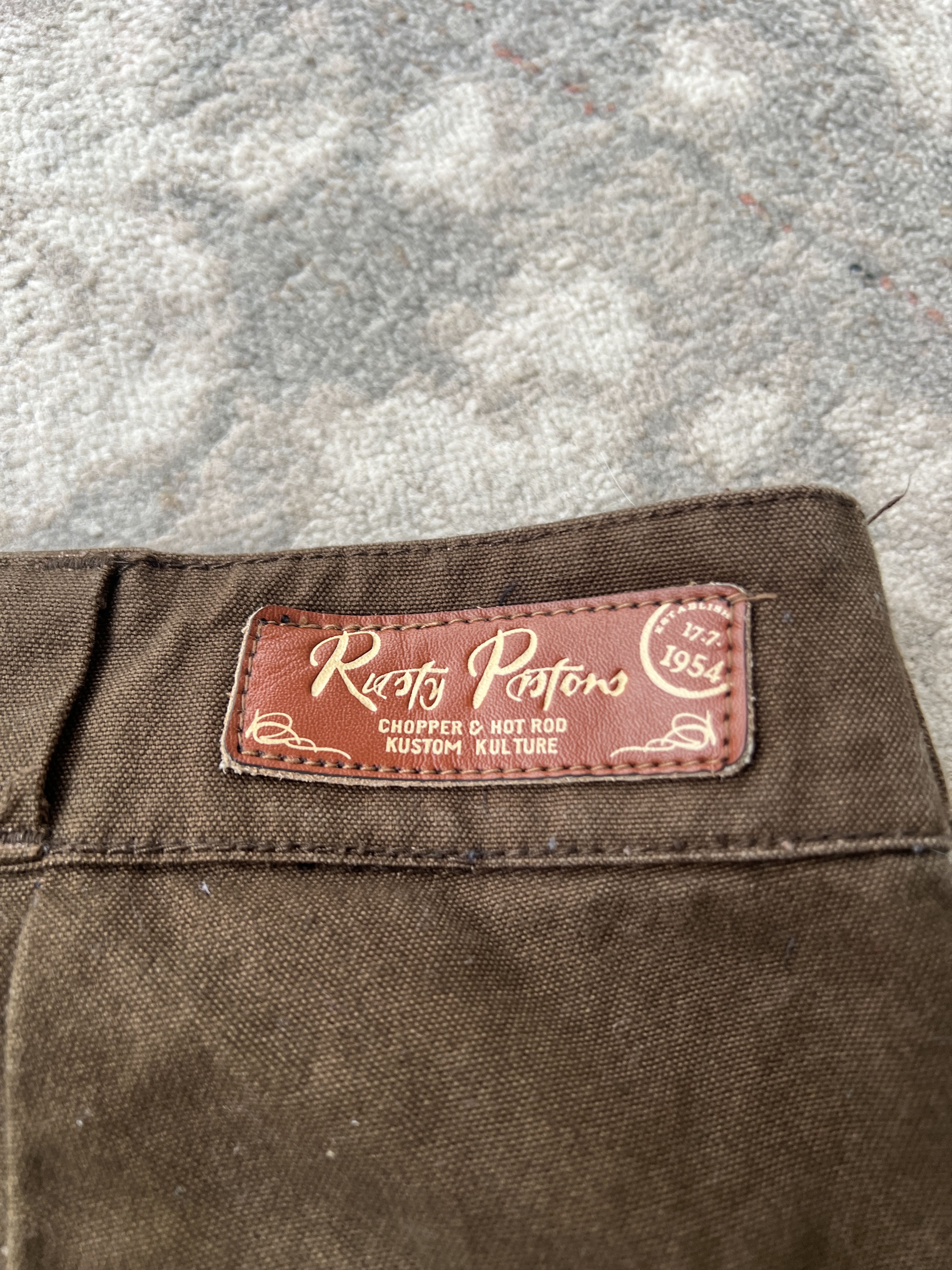 Vintage Rusty Pistons Choppers & Hot Rod Kustom Kulture Shorts Size US 40 / EU 56 - 11 Thumbnail