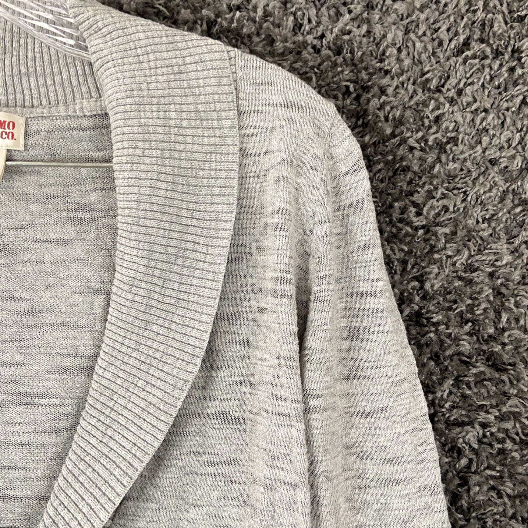 Mossimo MOSSIMO SUPPLY CO Cardigan Sweater Women's XS Gray Long Sleeve Button Up Cardigan Womens XS Gray Buttoned Knit Subtle 90s? Size XS / US 0-2 / IT 36-38 - 4 Thumbnail