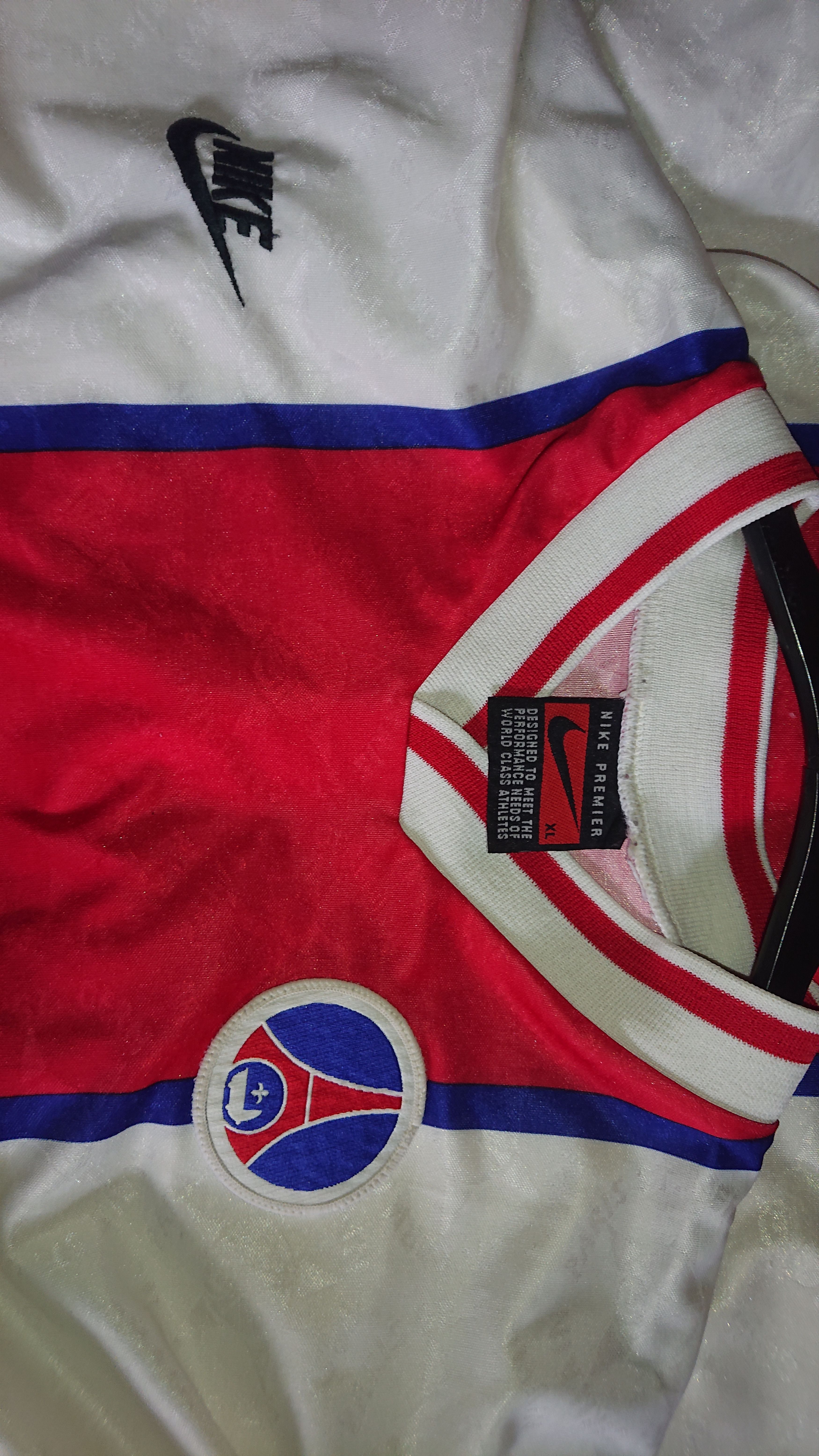 Vintage PSG 1995 NIKE SPONSORLESS AWAY SHIRT XLARGE Size US XL / EU 56 / 4 - 3 Thumbnail