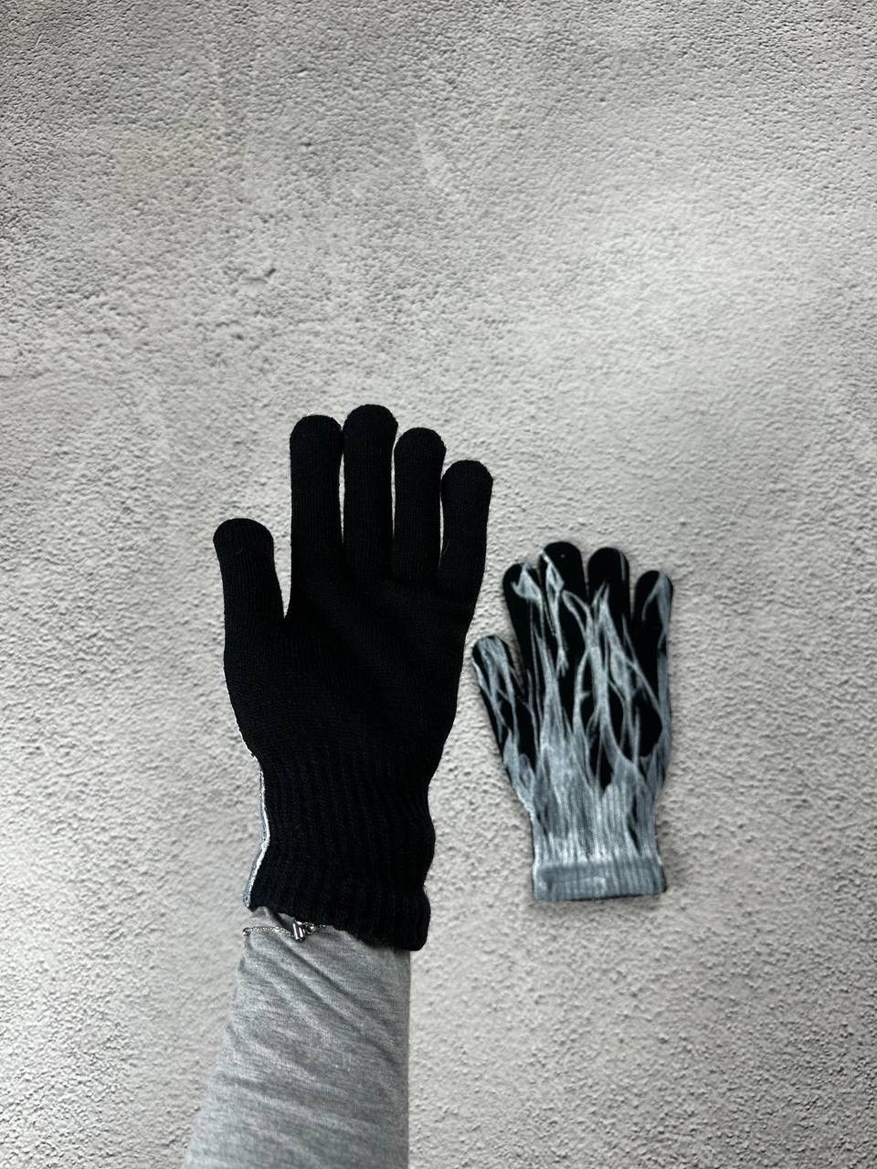 Japanese Brand Shadowflame Knit Gloves Ghostfire Grip Dark Spark Opium Y2K Size ONE SIZE - 2 Thumbnail