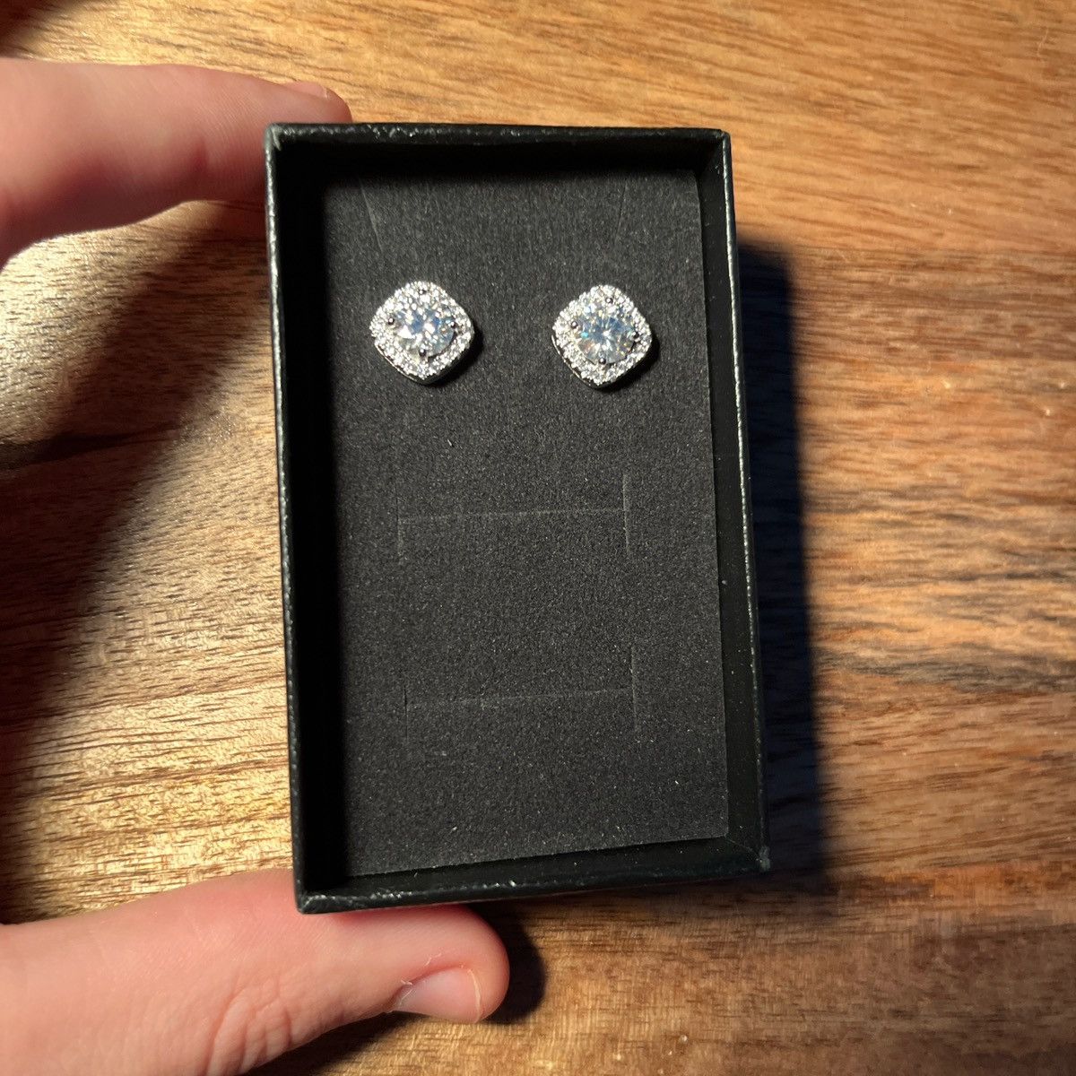 Other Moissanite earrings Size ONE SIZE - 1 Thumbnail