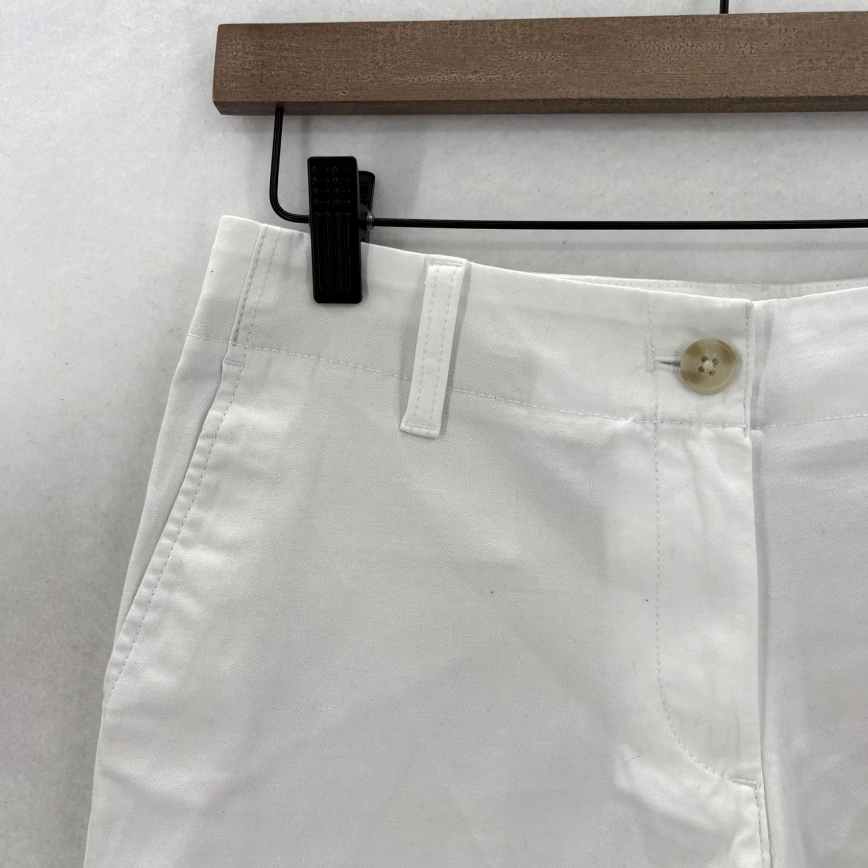 Talbots Talbots Chino Short 6" Shorts Womens 0P White Twill Supersoft NWT Relaxed Petites Cotton Spandex Summer Casual Womens Size 25" / US 0 / IT 36 - 2 Thumbnail