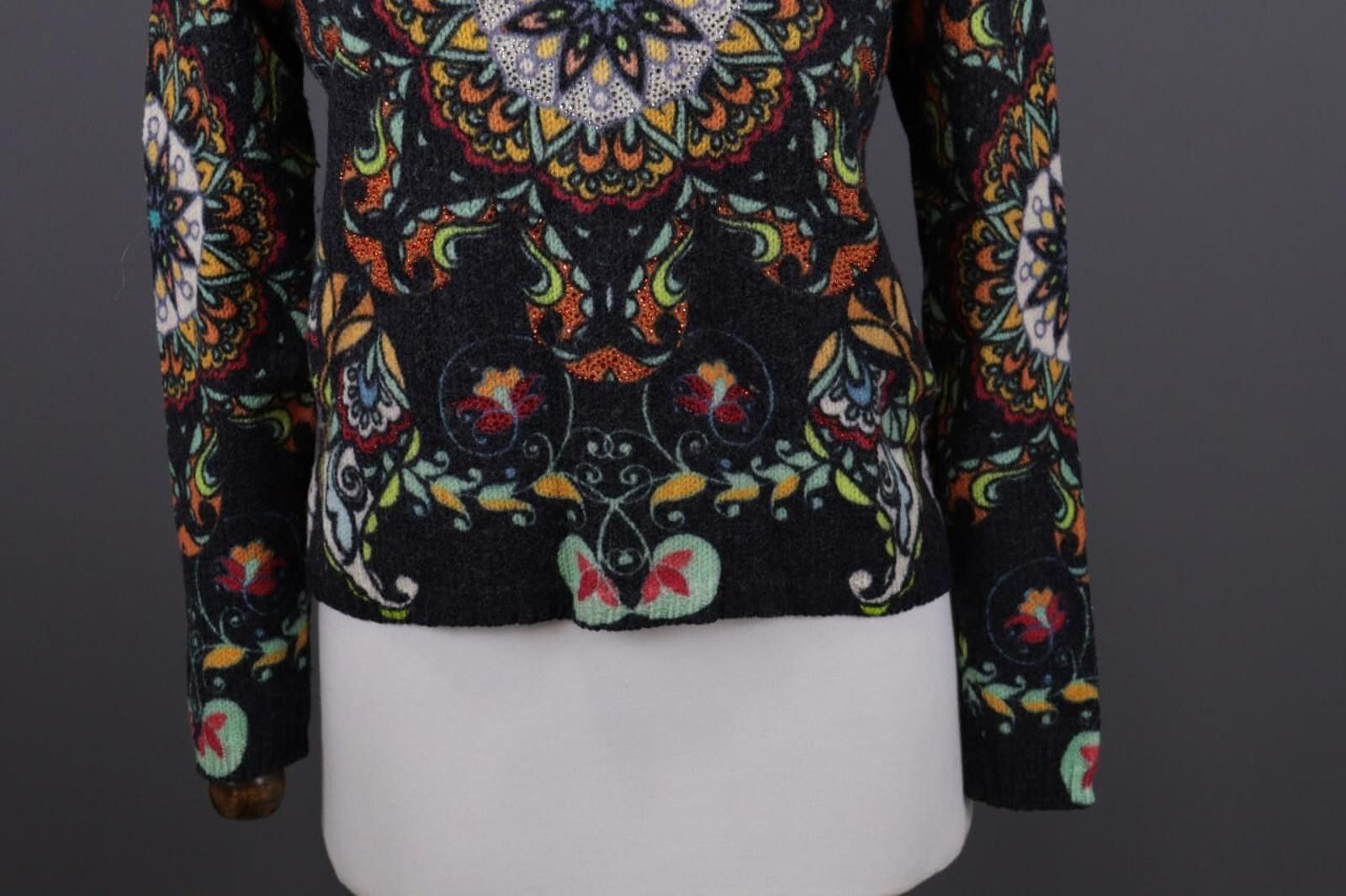 Designer Princess Goes Hollywood Gray Floral Sweater Size 36 / M Size M / US 6-8 / IT 42-44 - 2 Thumbnail