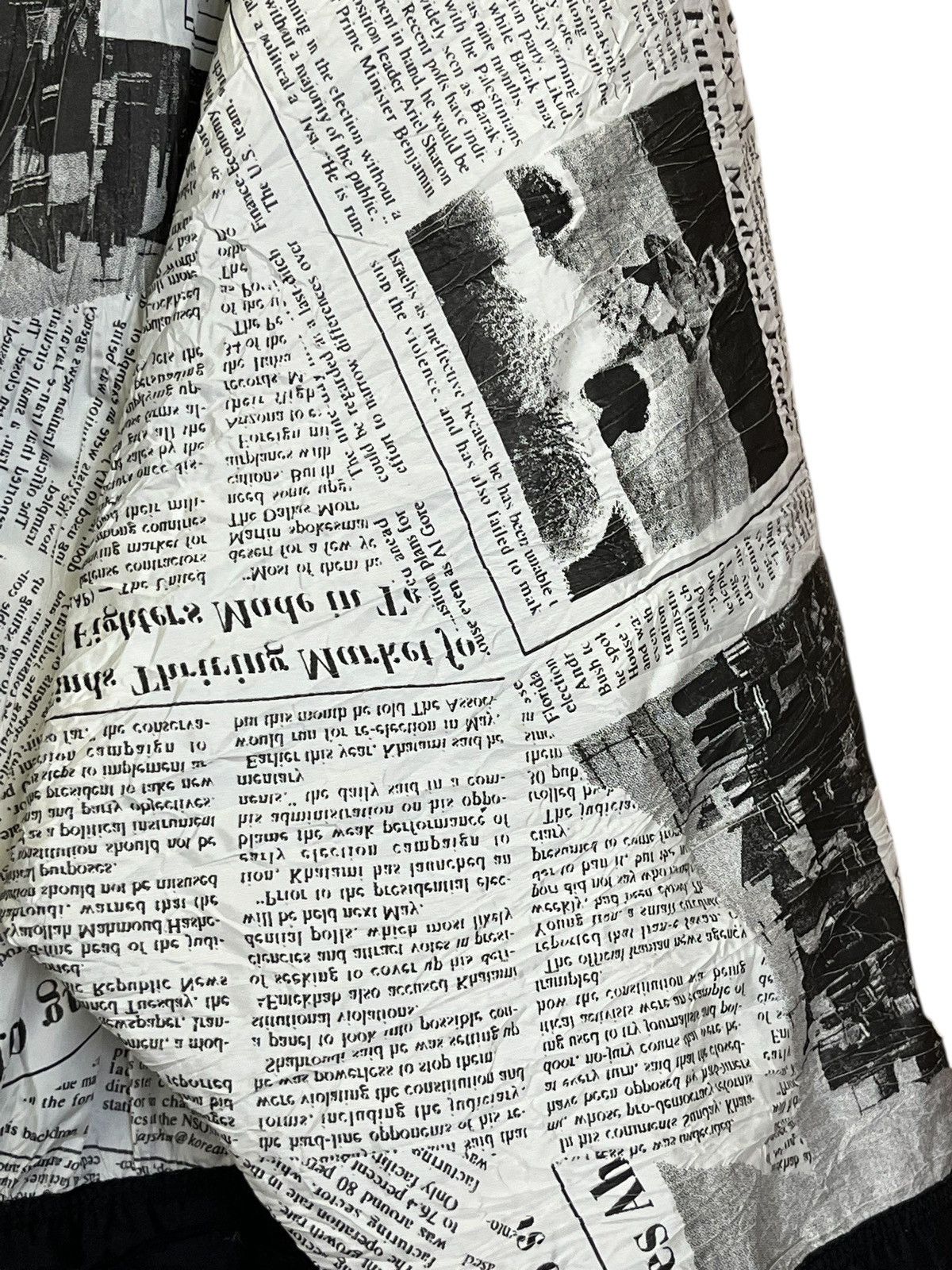 Japanese Brand vintage japanese EIKO KONDO newspaper baggy paperthin jacket Size US L / EU 52-54 / 3 - 13 Thumbnail