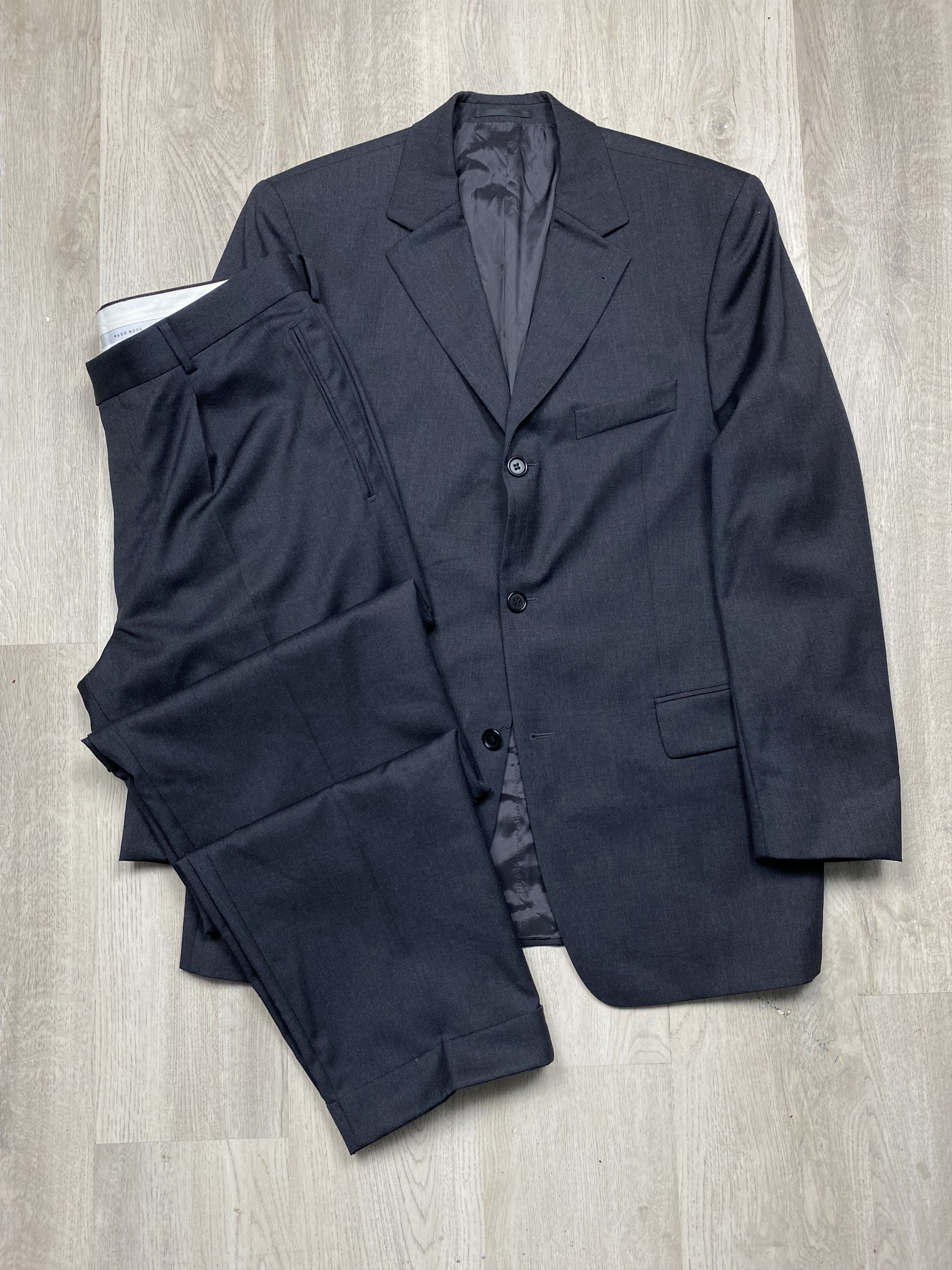 Hugo Boss Hugo Boss Vintage Mens Wool Suit 3 Buttons Blazer + Pants Size US XL / EU 56 / 4 - 1 Thumbnail
