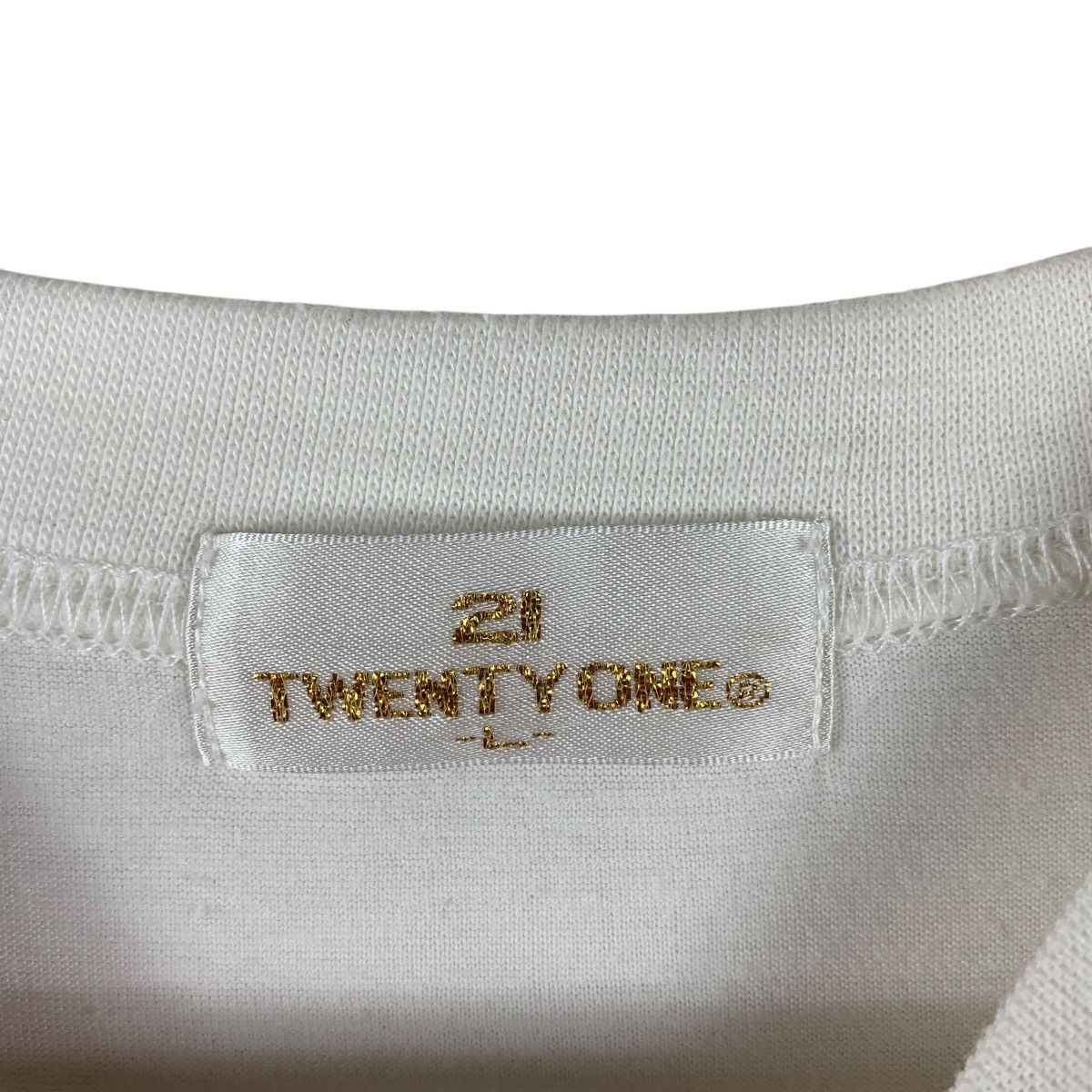 Vintage Vintage 21 among friends art tee Size US L / EU 52-54 / 3 - 3 Thumbnail