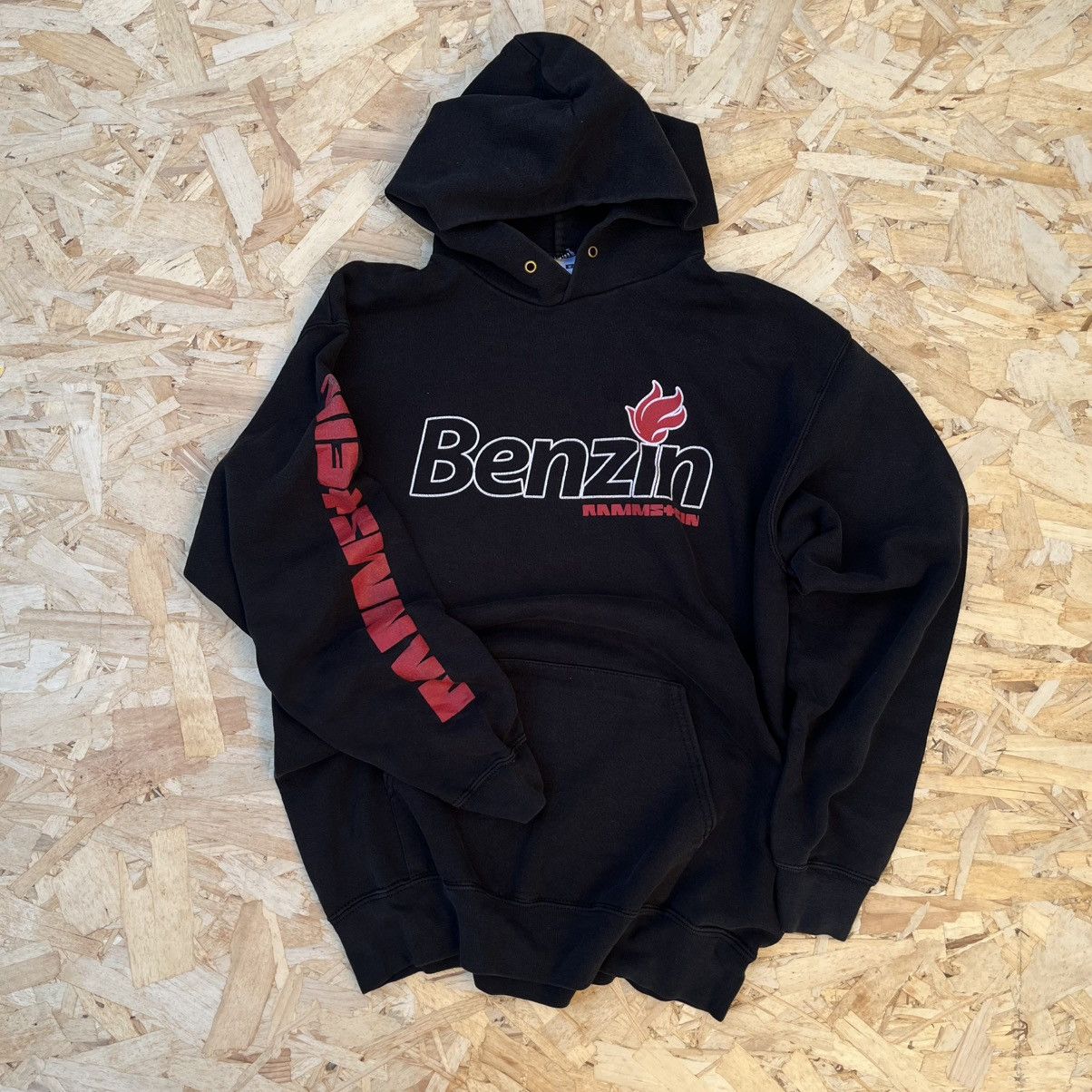 Other Vintage Rammstein benzin hoodie Size US M / EU 48-50 / 2 - 1 Thumbnail
