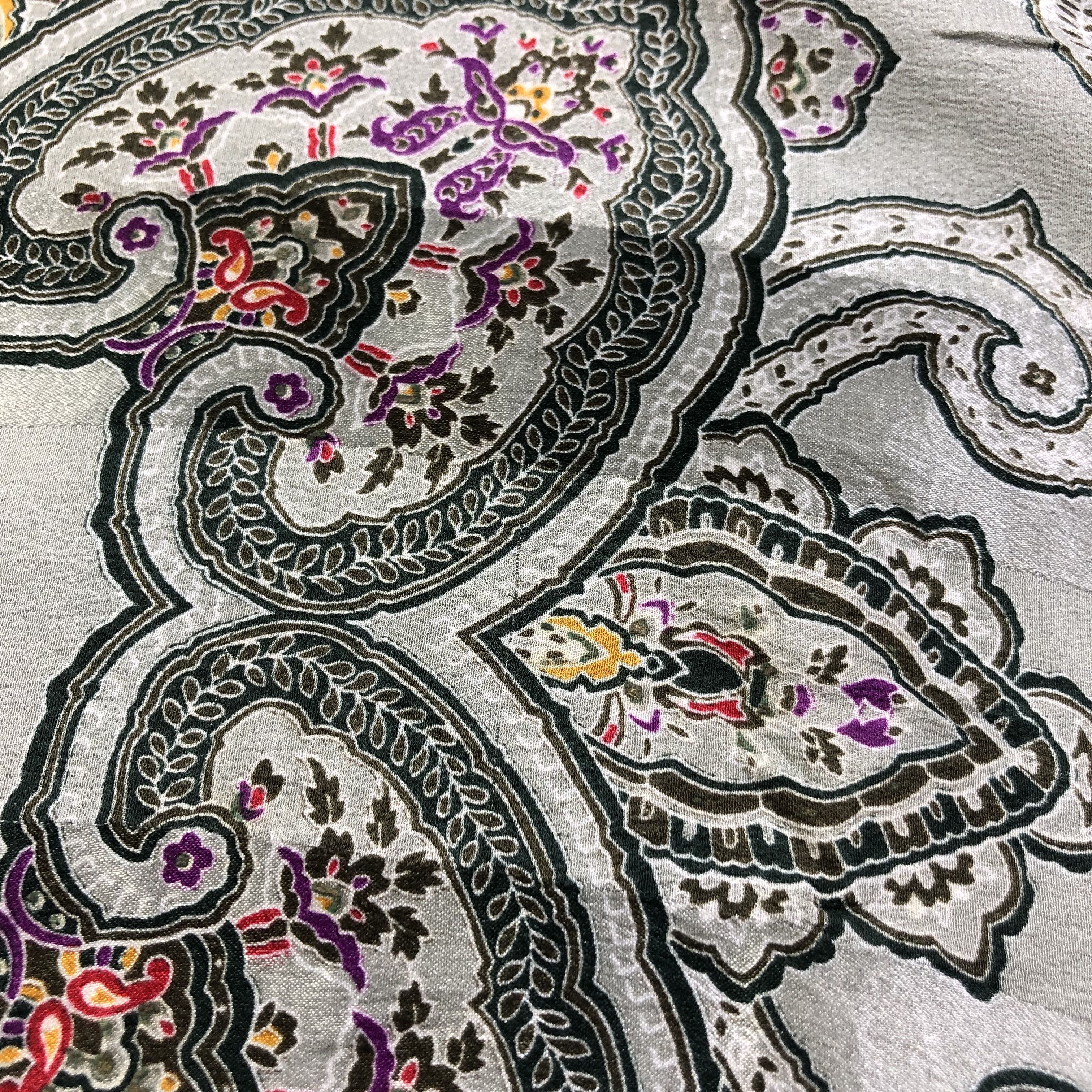 Mila Schon Vintage Mila Schon Luxury Paisley Silk Scarf M603 Size ONE SIZE - 8 Thumbnail