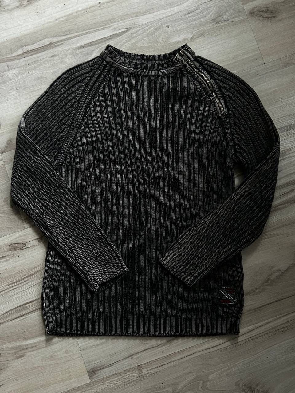 diesel-vintage-diesel-sweater-knit-y2k-opium-washed-faded-hype-grailed