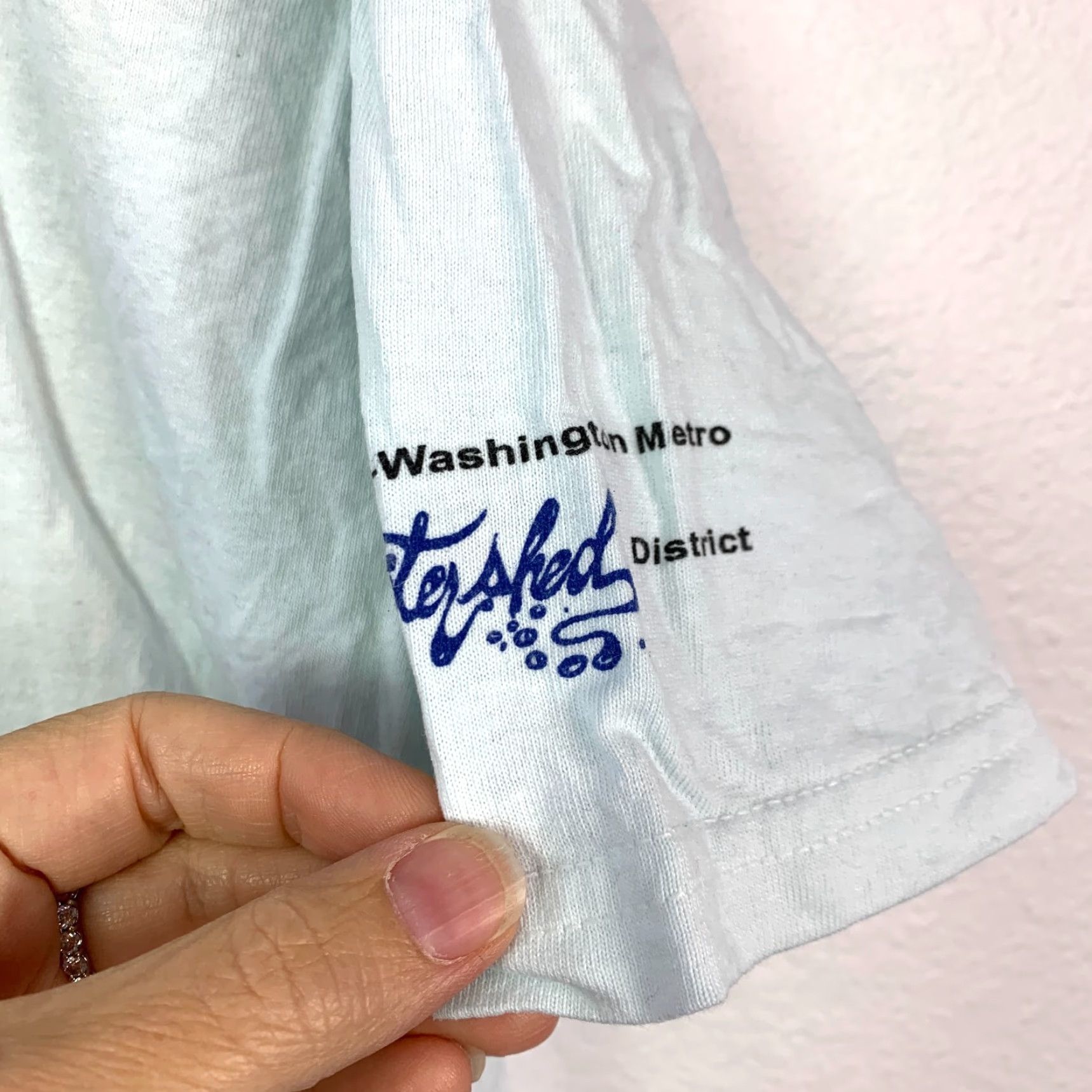 Gildan Washington Metro Watershed District Tee T-Shirt L Mens White 100% Cotton Gildan Crew Neck Short Sleeve Graphic Print Size US L / EU 52-54 / 3 - 5 Thumbnail